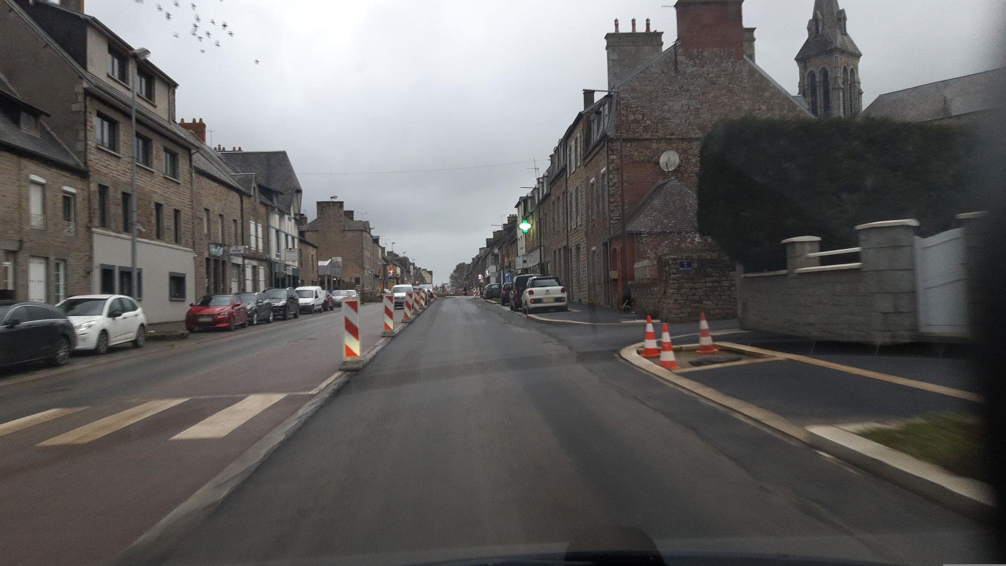 Street view near Clouet Marie-Thérèse, Sartilly — © geo50 (CC BY-SA · Mapillary)