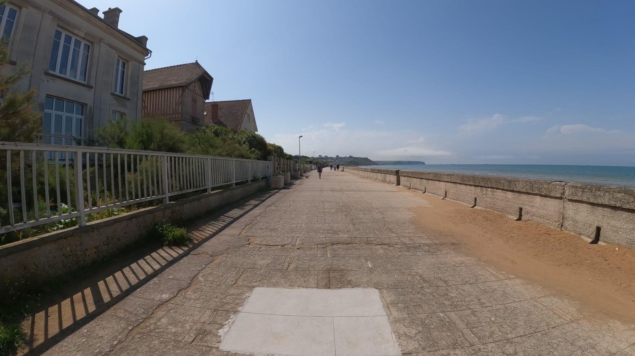 Street view near GÃ®tes en Normandie Asnelles, Ver-sur-Mer — © Nzau (CC BY-SA · Mapillary)