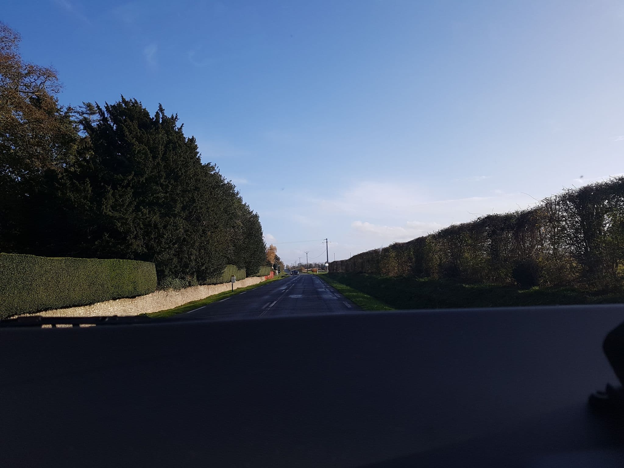 Street view near Hôtel Château de Sully, Bayeux — © bernardvoyageur (CC BY-SA · Mapillary)