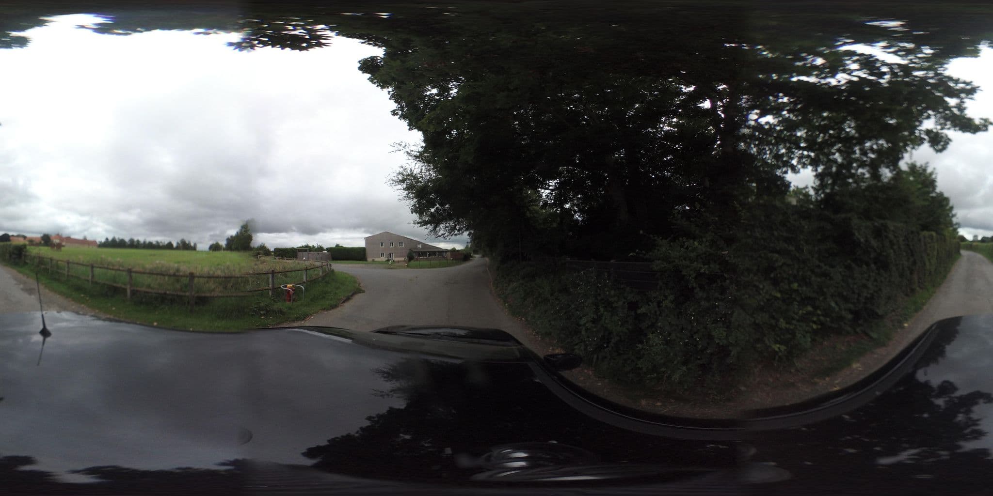 Street view near chambres d'hôtes Le Petit Sully, Bayeux — © arteragence (CC BY-SA · Mapillary)