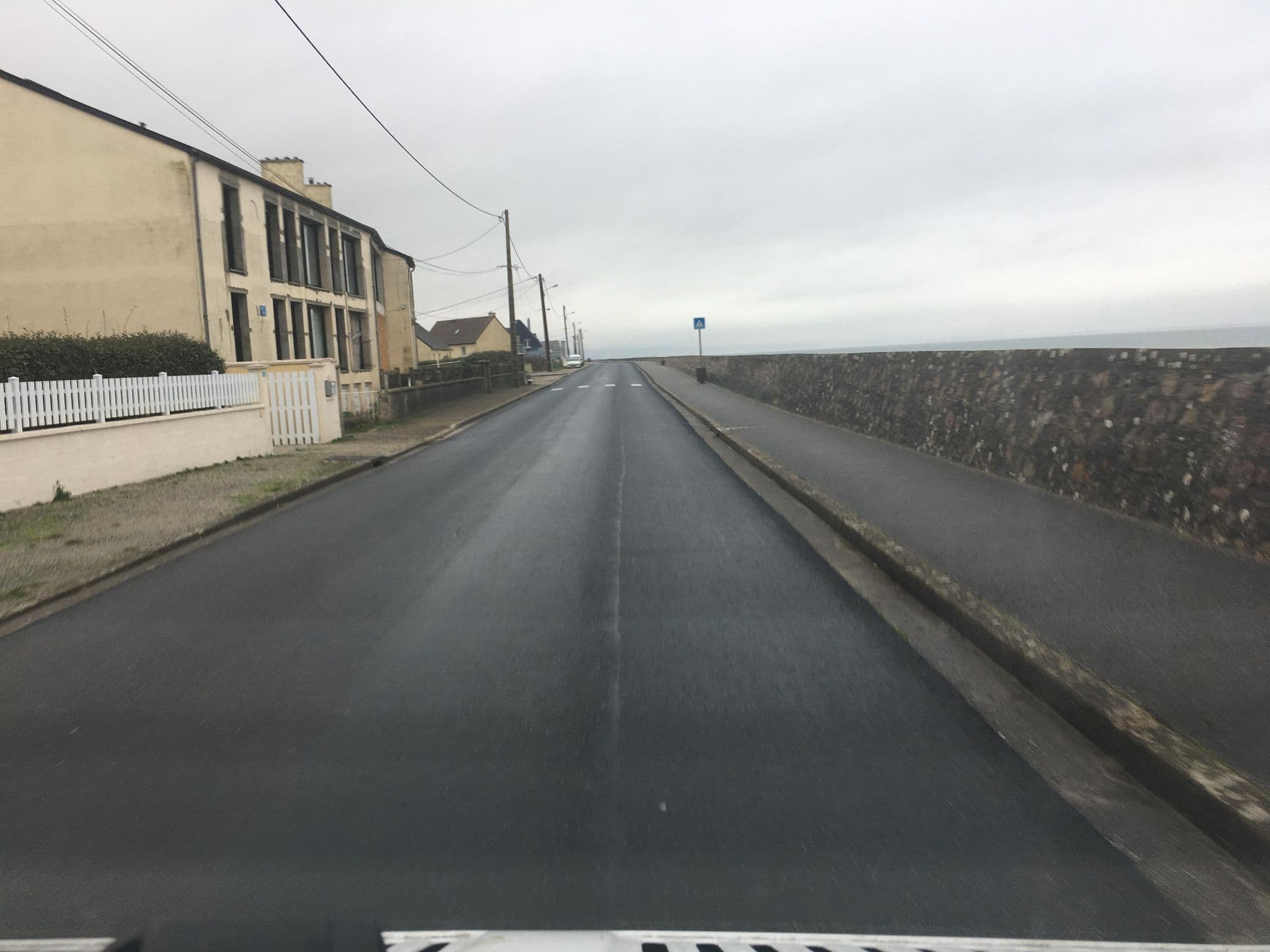 Street view near Folliot Marie-Thérèse, Montebourg — © raymond (CC BY-SA · Mapillary)