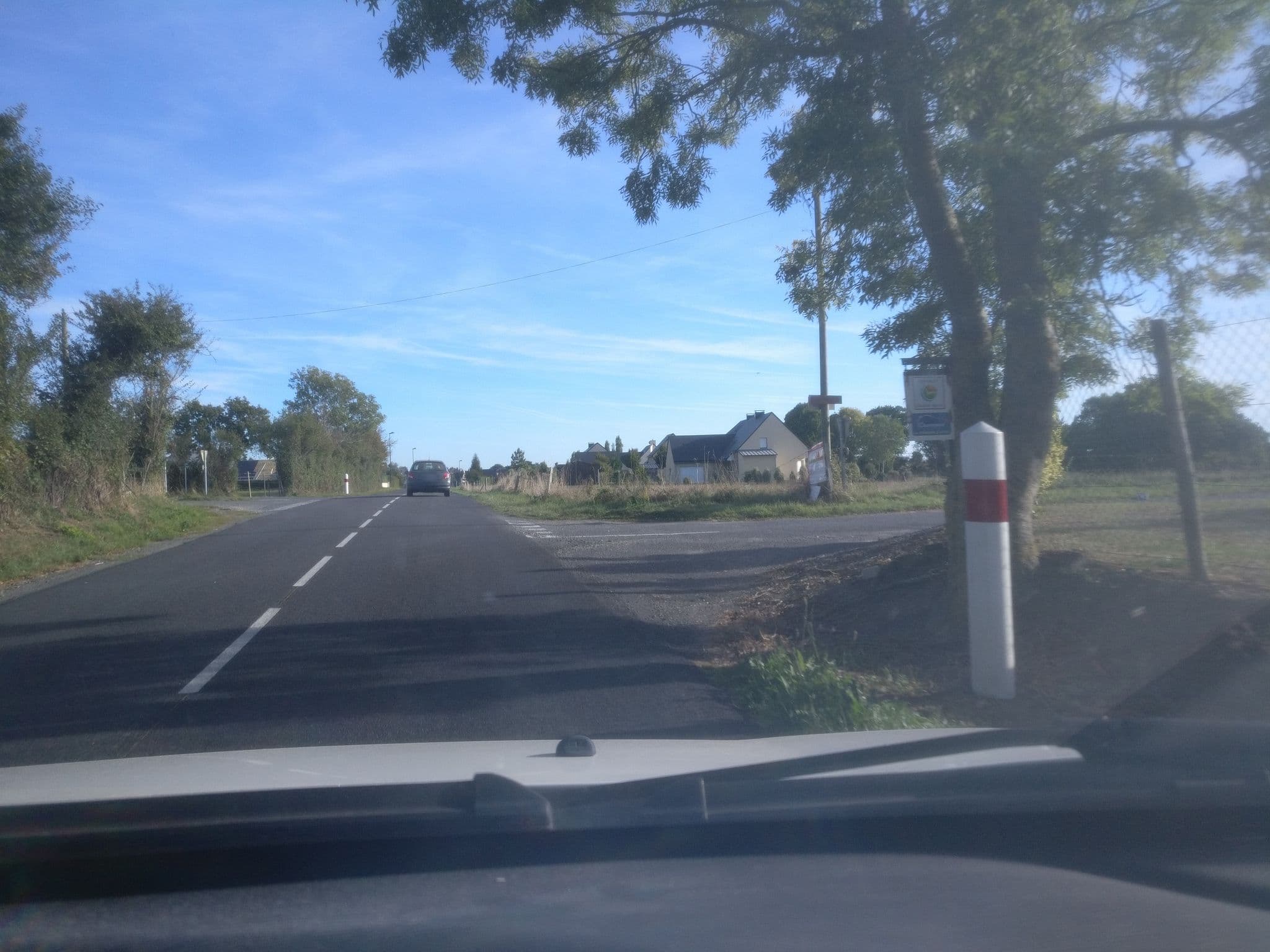 Street view near Vaintan B&B, Sartilly — © mgageo (CC BY-SA · Mapillary)