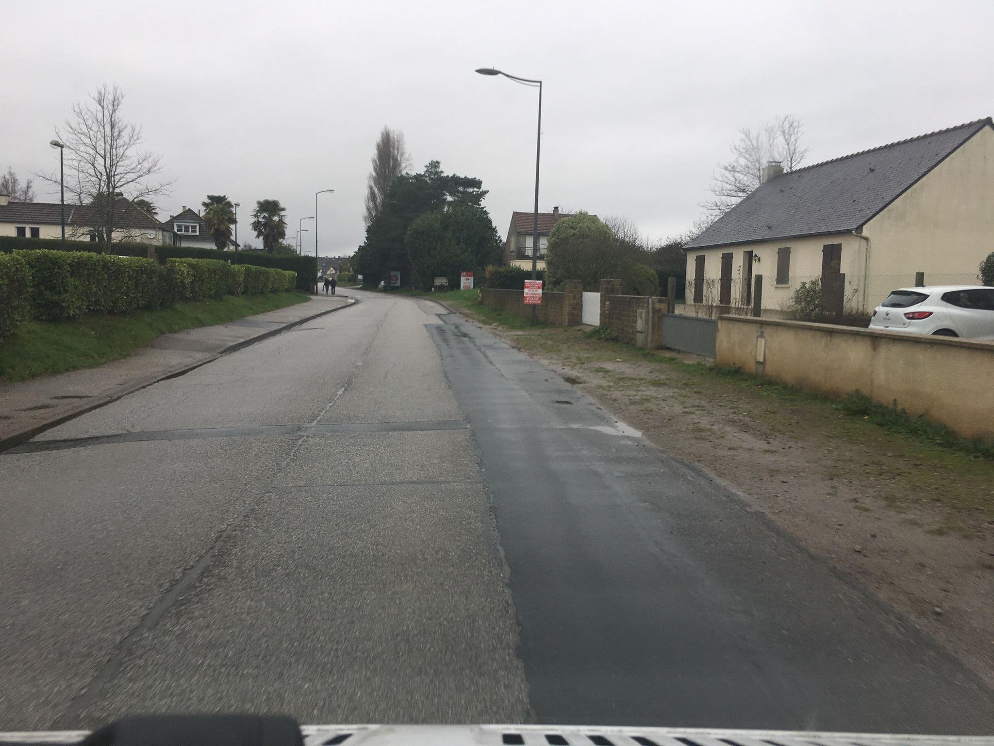 Street view near Les Charmilles, Quettehou — © raymond (CC BY-SA · Mapillary)
