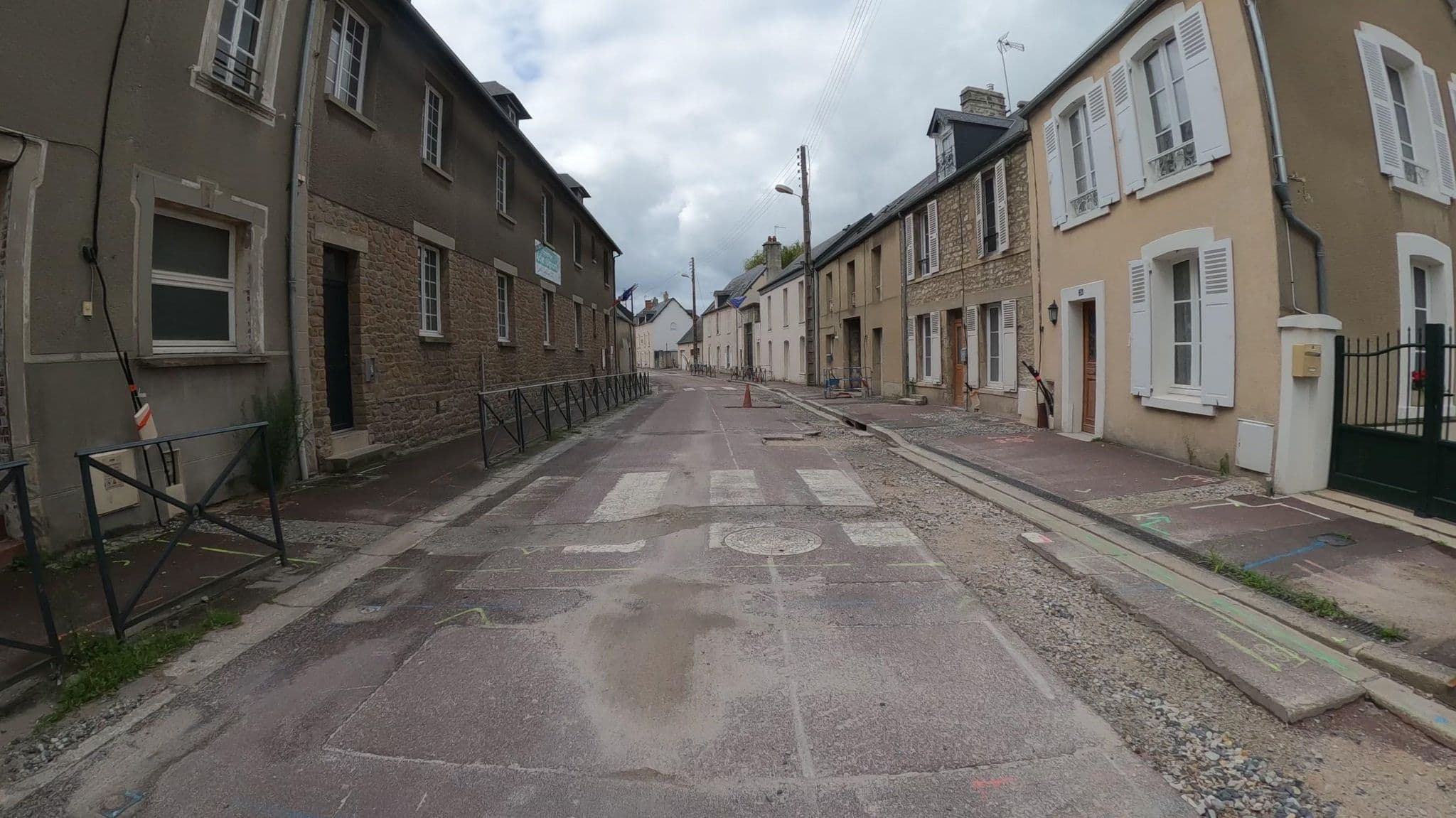 Street view near Maison Sebline, Carentan — © Nzau (CC BY-SA · Mapillary)