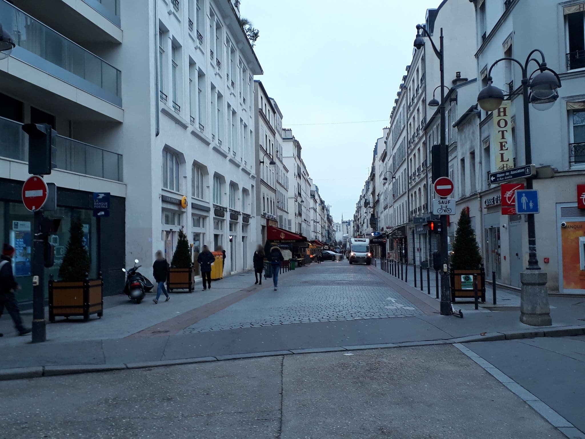 Street view near Motte Picquet Hôtel, Paris 07 Palais-Bourbon — © laurentlouf (CC BY-SA · Mapillary)