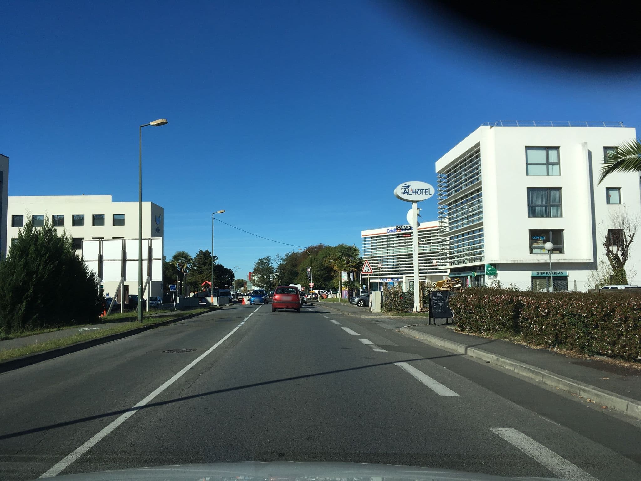 Street view near A L'hotel, Pau — © mappy_sa (CC BY-SA · Mapillary)