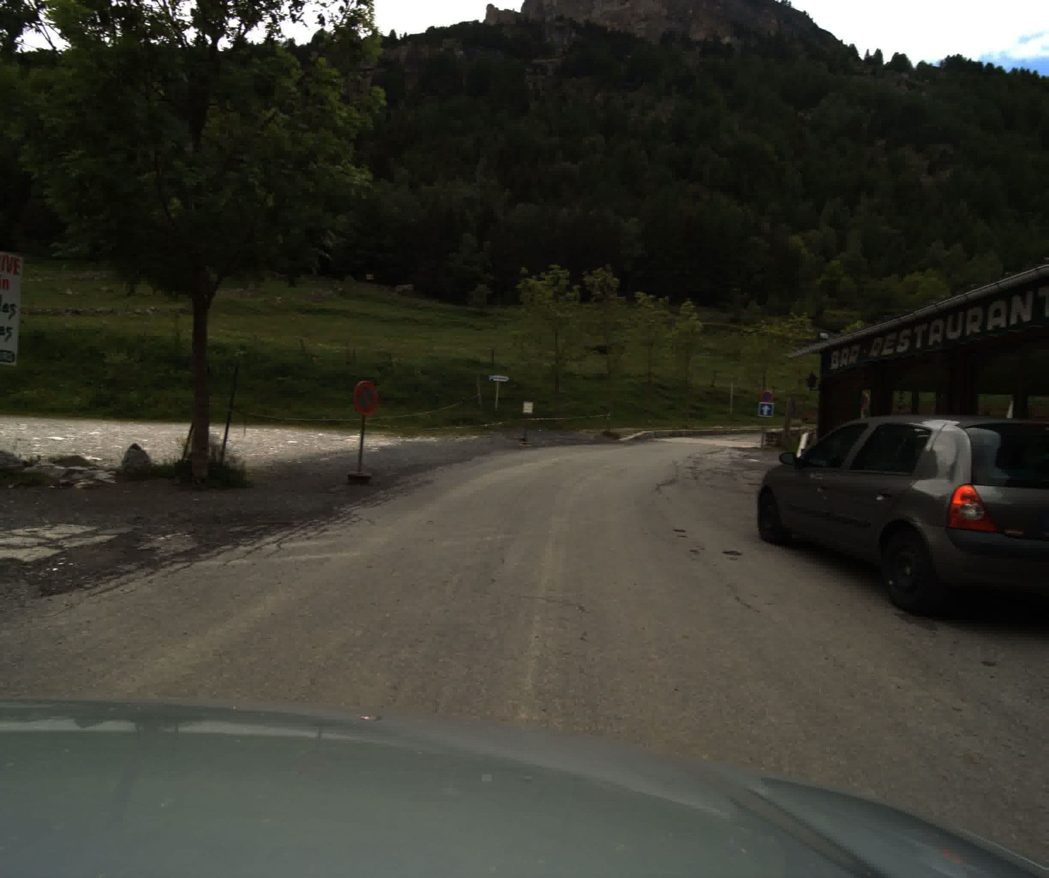 Street view near Hotel Les Cimes, Luz-Saint-Sauveur — © sogefi (CC BY-SA · Mapillary)