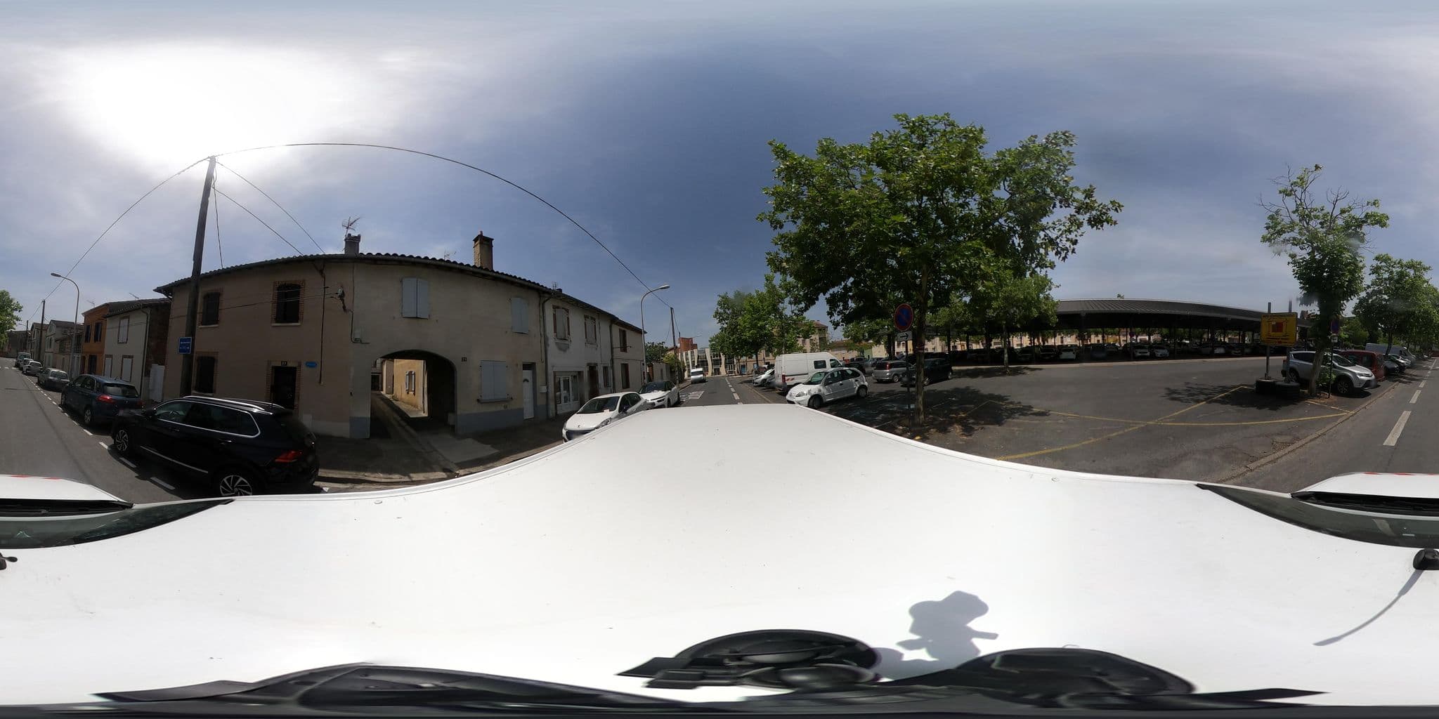 Street view near Meublés et Gïte, Albi — © Remyv (CC BY-SA · Mapillary)