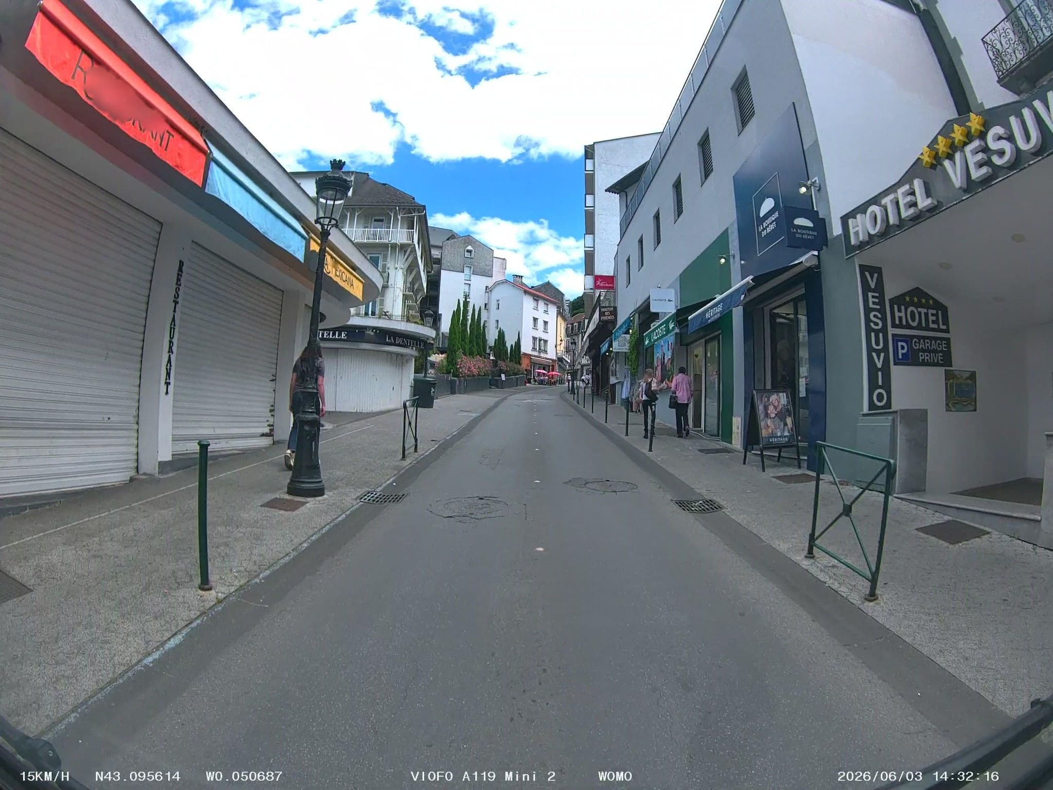 Street view near Hôtel du Musée, Lourdes — © soulcover (CC BY-SA · Mapillary)