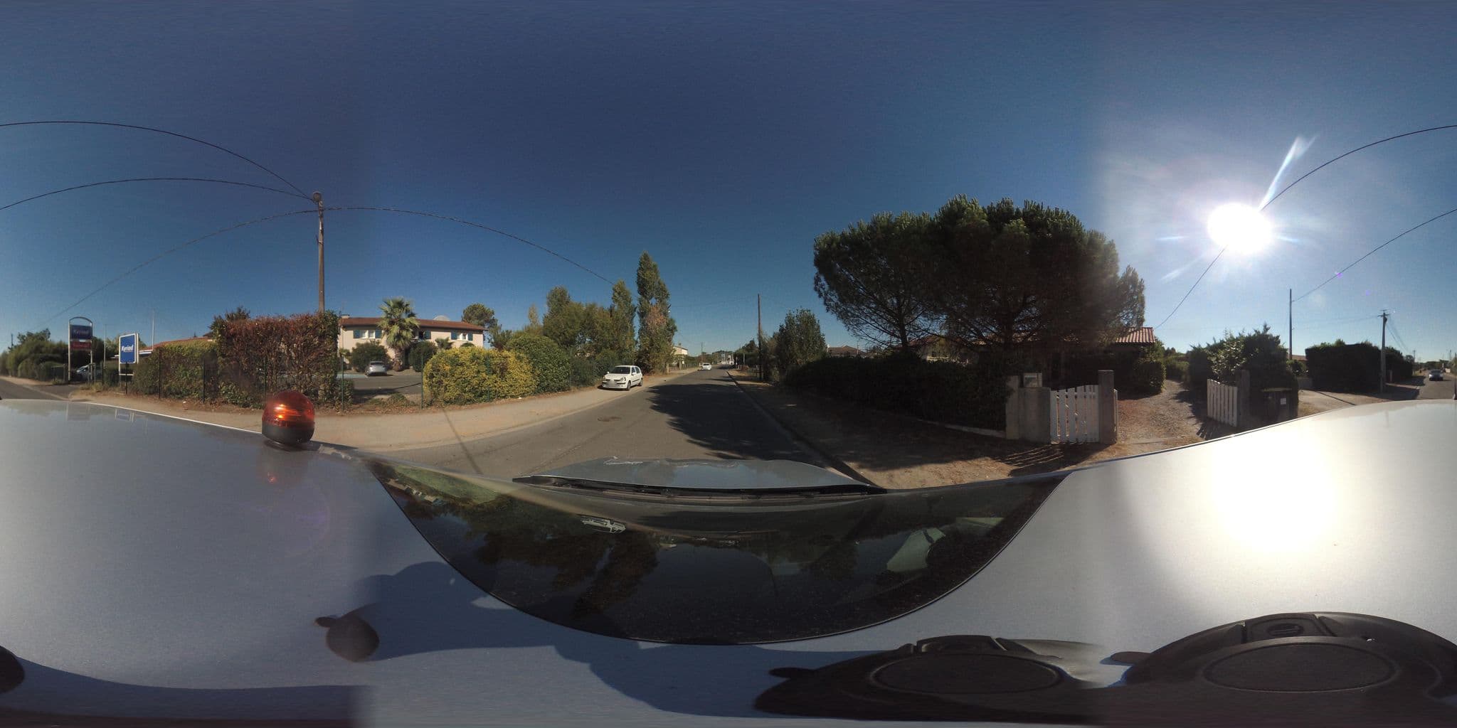 Street view near Hôtel Kyriad Libourne Saint-Émilion, Libourne — © pieroman (CC BY-SA · Mapillary)