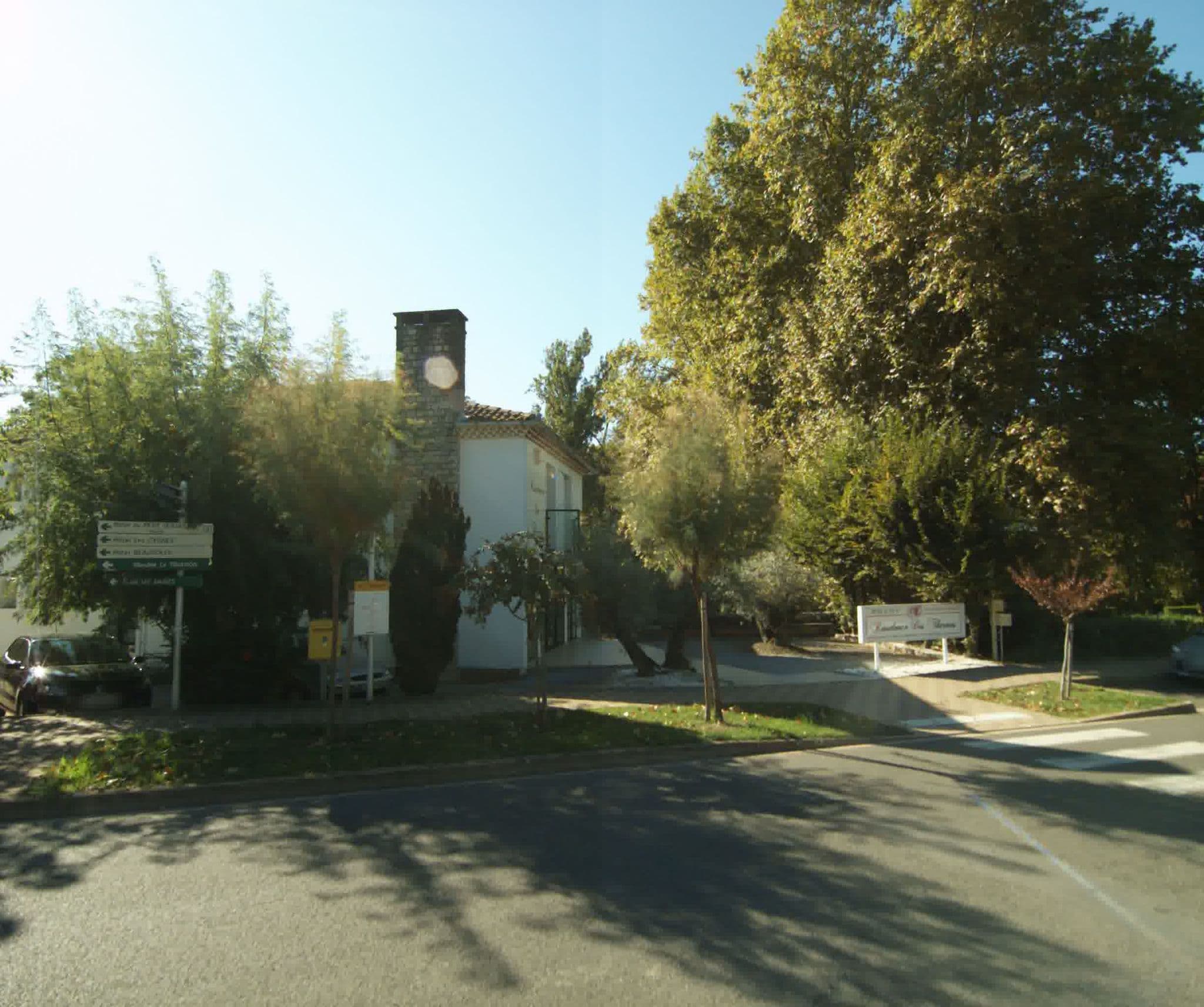 Street view near Hôtel du Midi, Cazaubon — © sogefi (CC BY-SA · Mapillary)