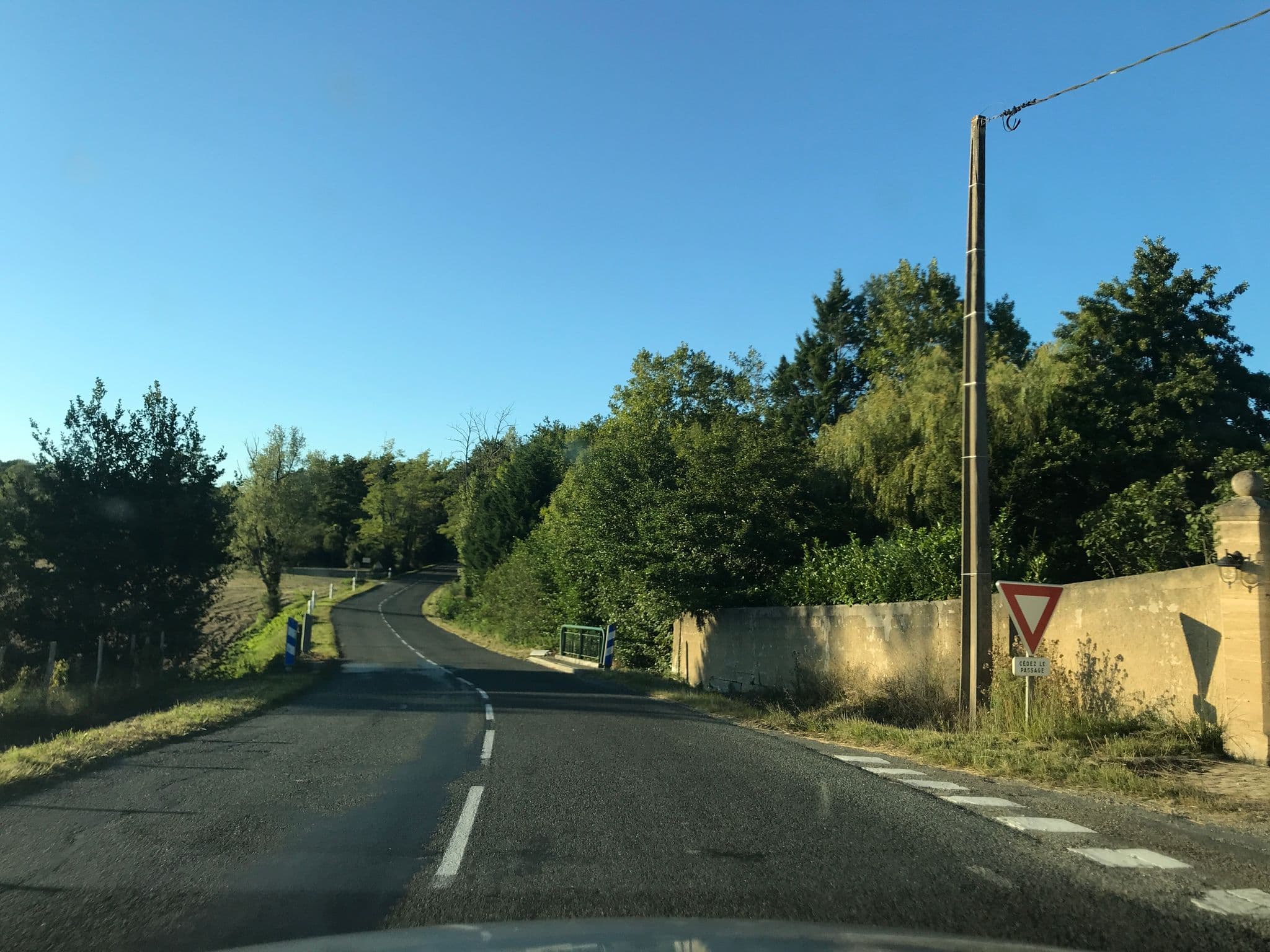 Street view near Moulin Notre Dame, Lussac — © pgiraud (CC BY-SA · Mapillary)