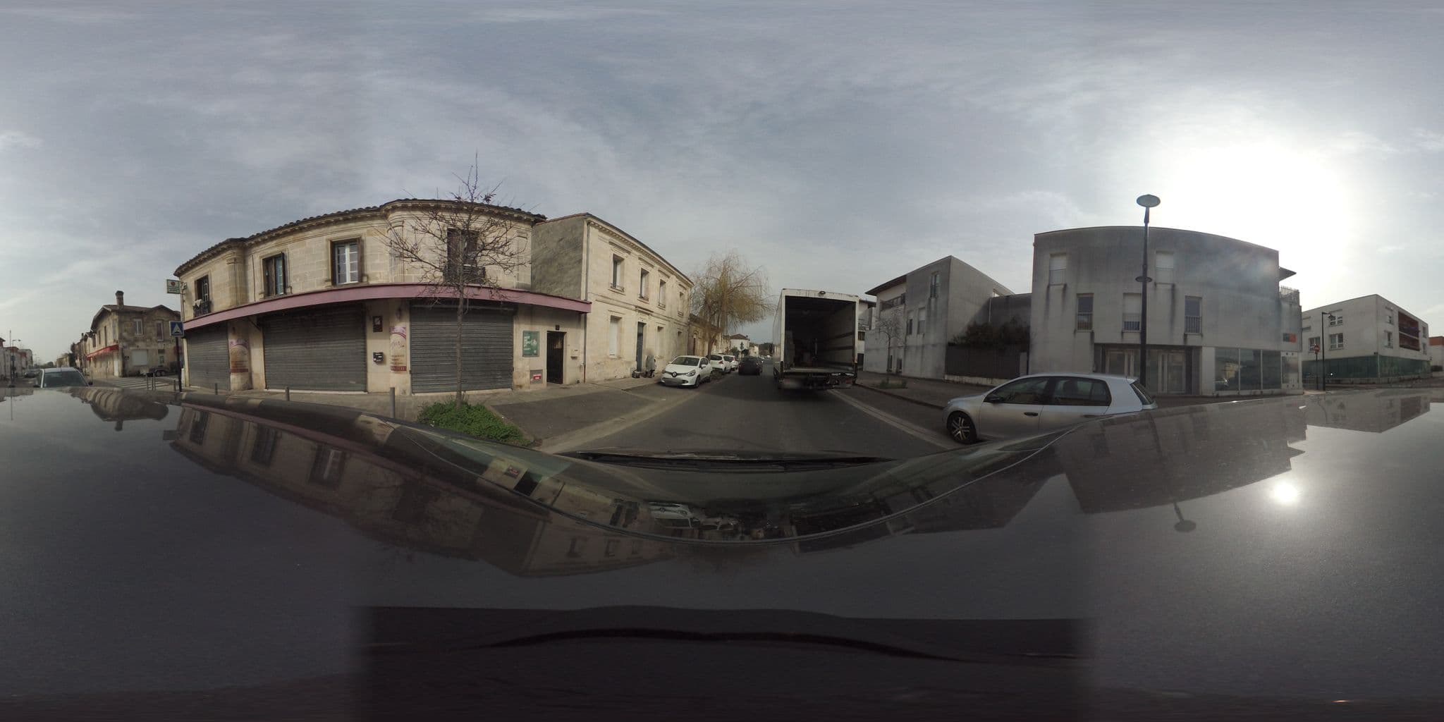 Street view near Bar Hôtel Rest Pension Galicia, Floirac — © pierrelalet (CC BY-SA · Mapillary)