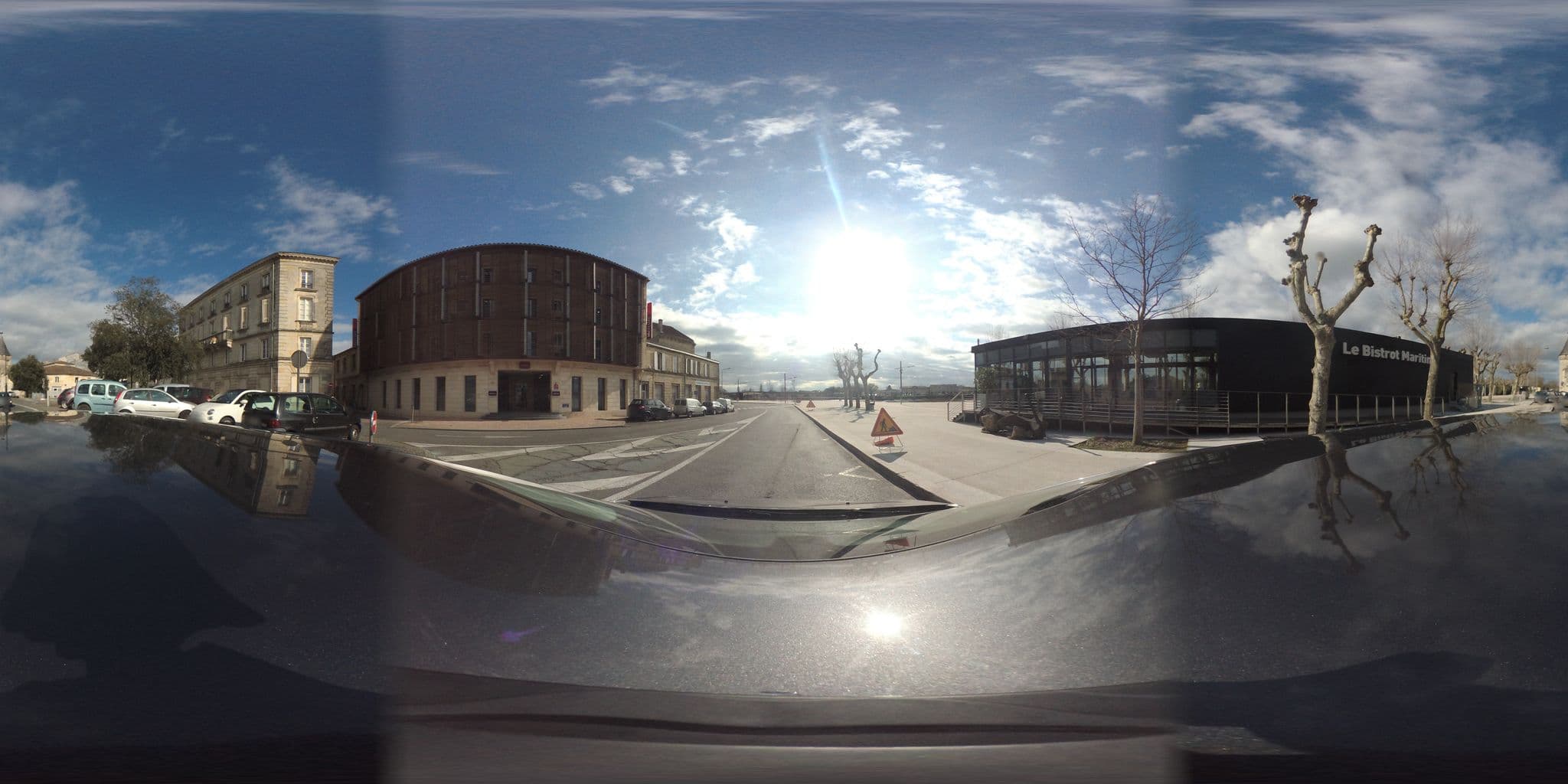 Street view near Hôtel Mercure Libourne Saint Emilion, Libourne — © max93600 (CC BY-SA · Mapillary)
