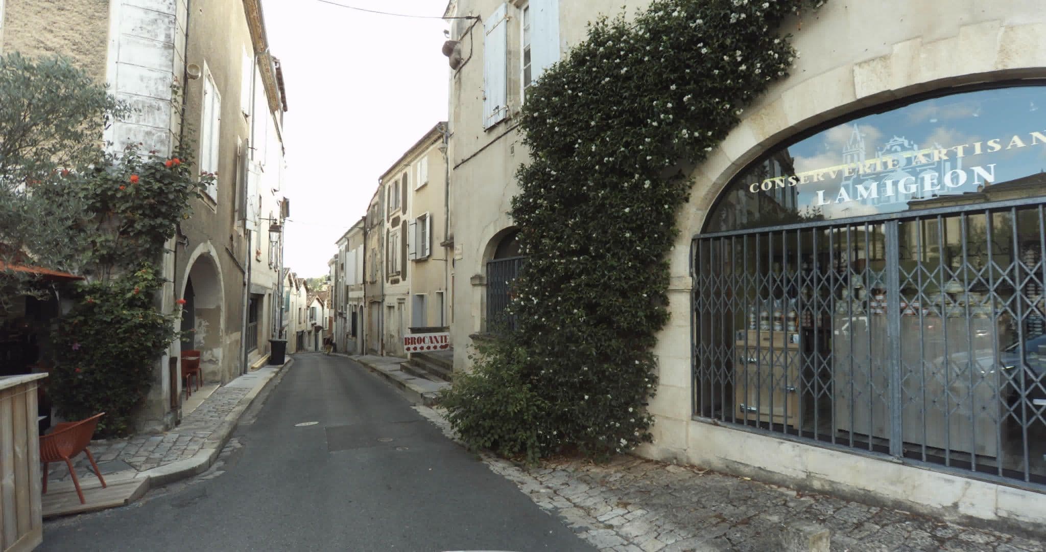 Street view near Bazas Son et Image, Bazas — © sogefi (CC BY-SA · Mapillary)