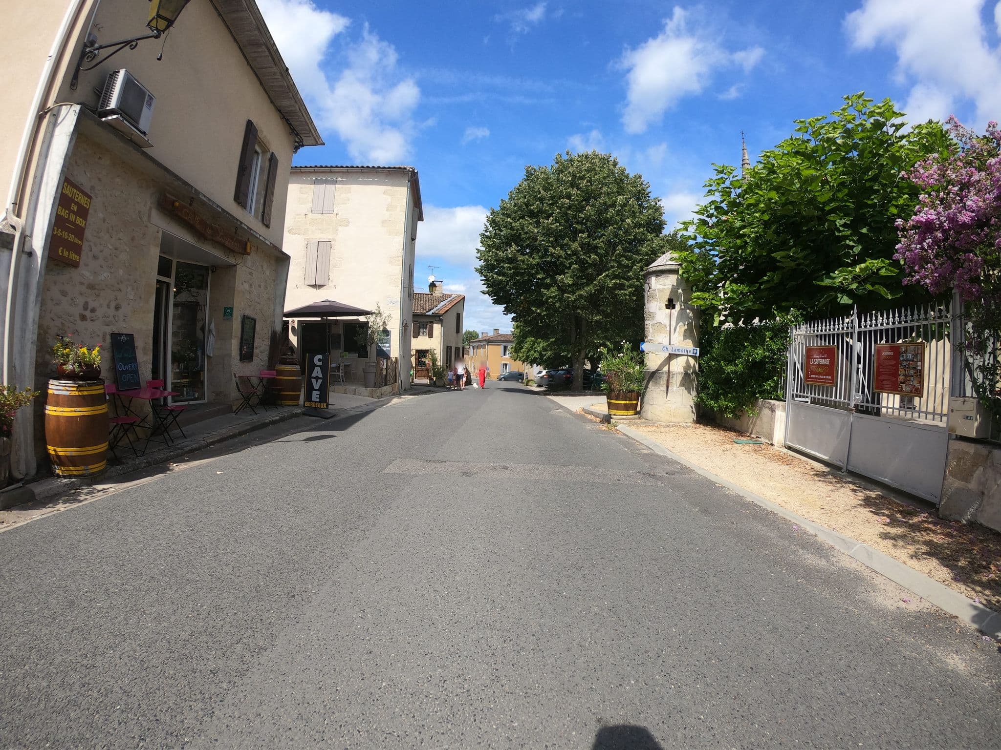Street view near La Sauternaise, Noaillan — © gitouche (CC BY-SA · Mapillary)