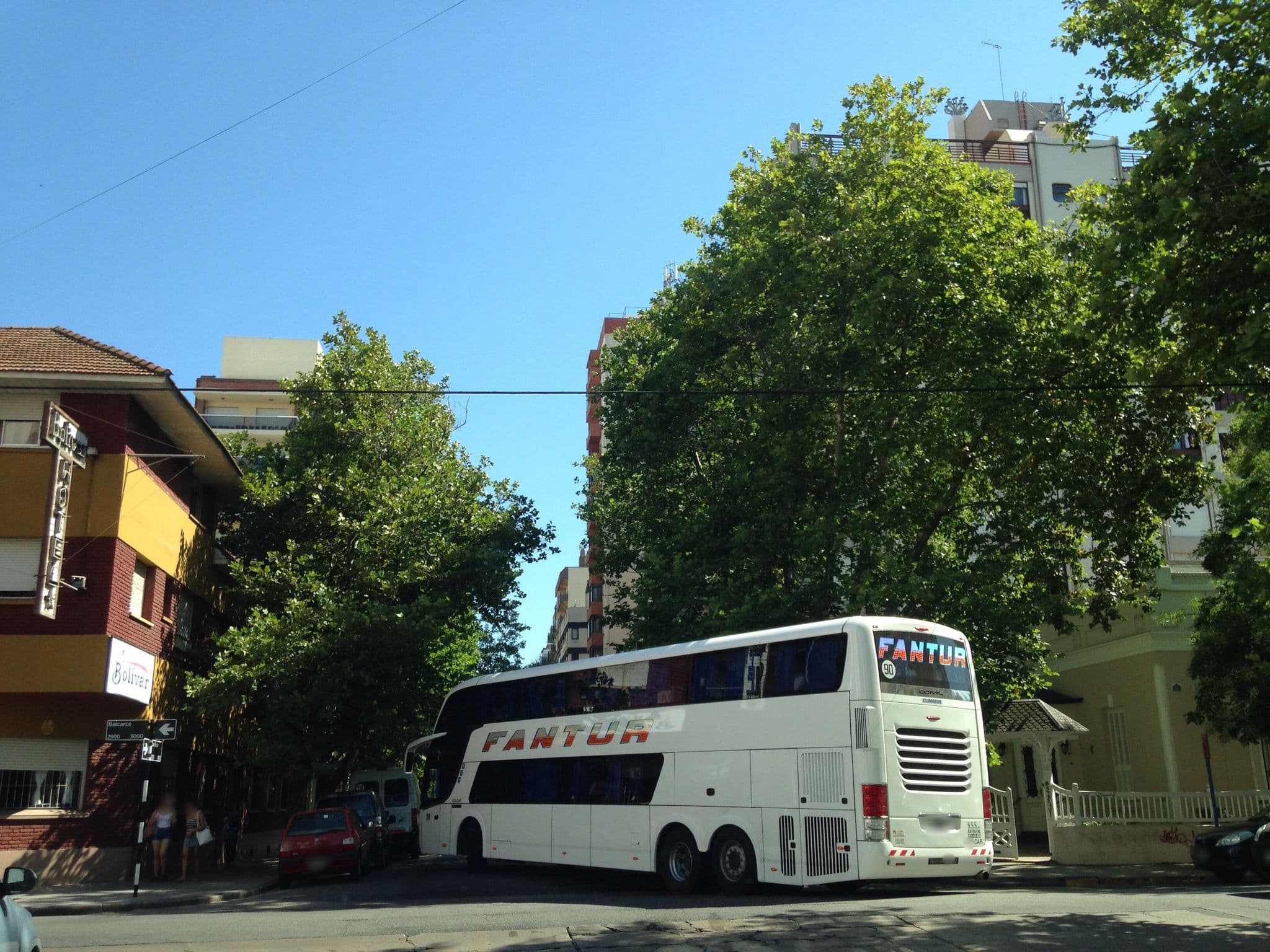 Street view near Hotel Cinalli, Mar del Plata — © maryann (CC BY-SA · Mapillary)