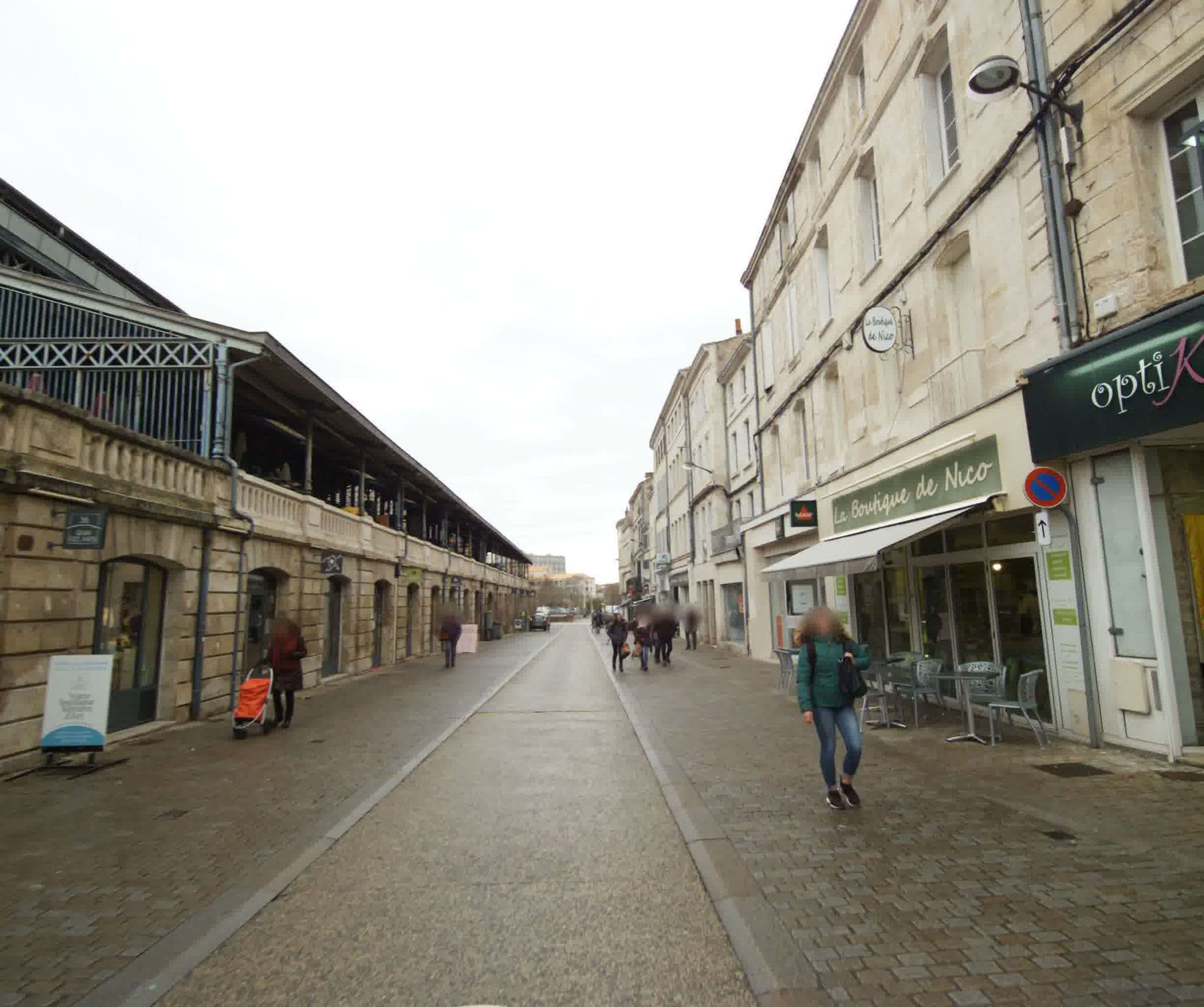 Street view near Le Laguna duplex hypercentre les halles donjon wifi linge de pressing, Niort — © sogefi (CC BY-SA · Mapillary)