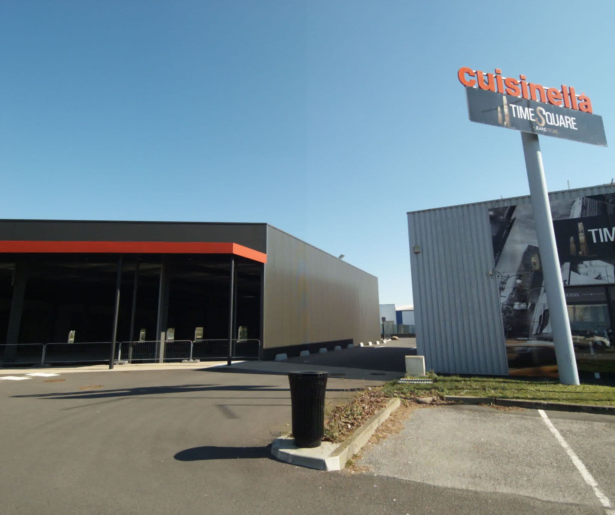 Street view near Ibis Niort Est Mendès France, Chauray — © sogefi (CC BY-SA · Mapillary)