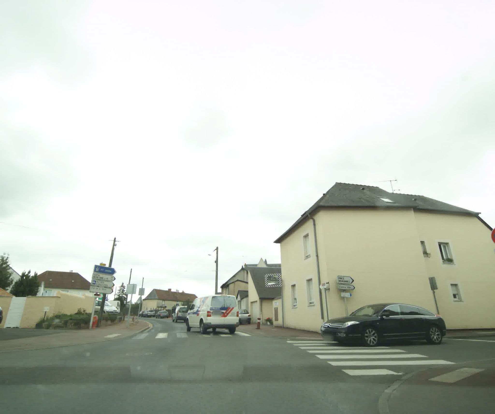 Street view near Hôtel Saint François, Précigné — © sogefi (CC BY-SA · Mapillary)