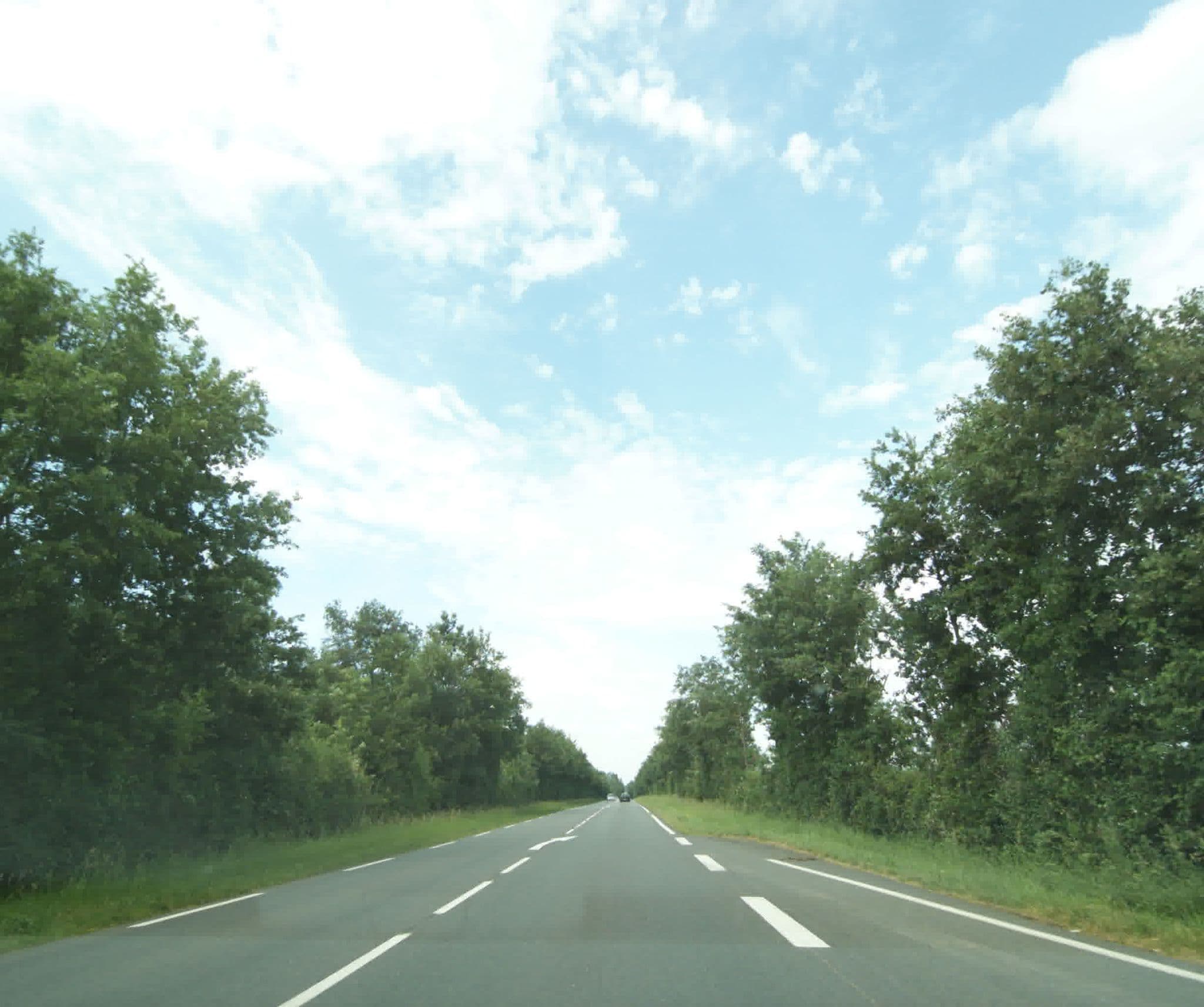 Street view near Camping Le Thouet, Montreuil-Bellay — © sogefi (CC BY-SA · Mapillary)