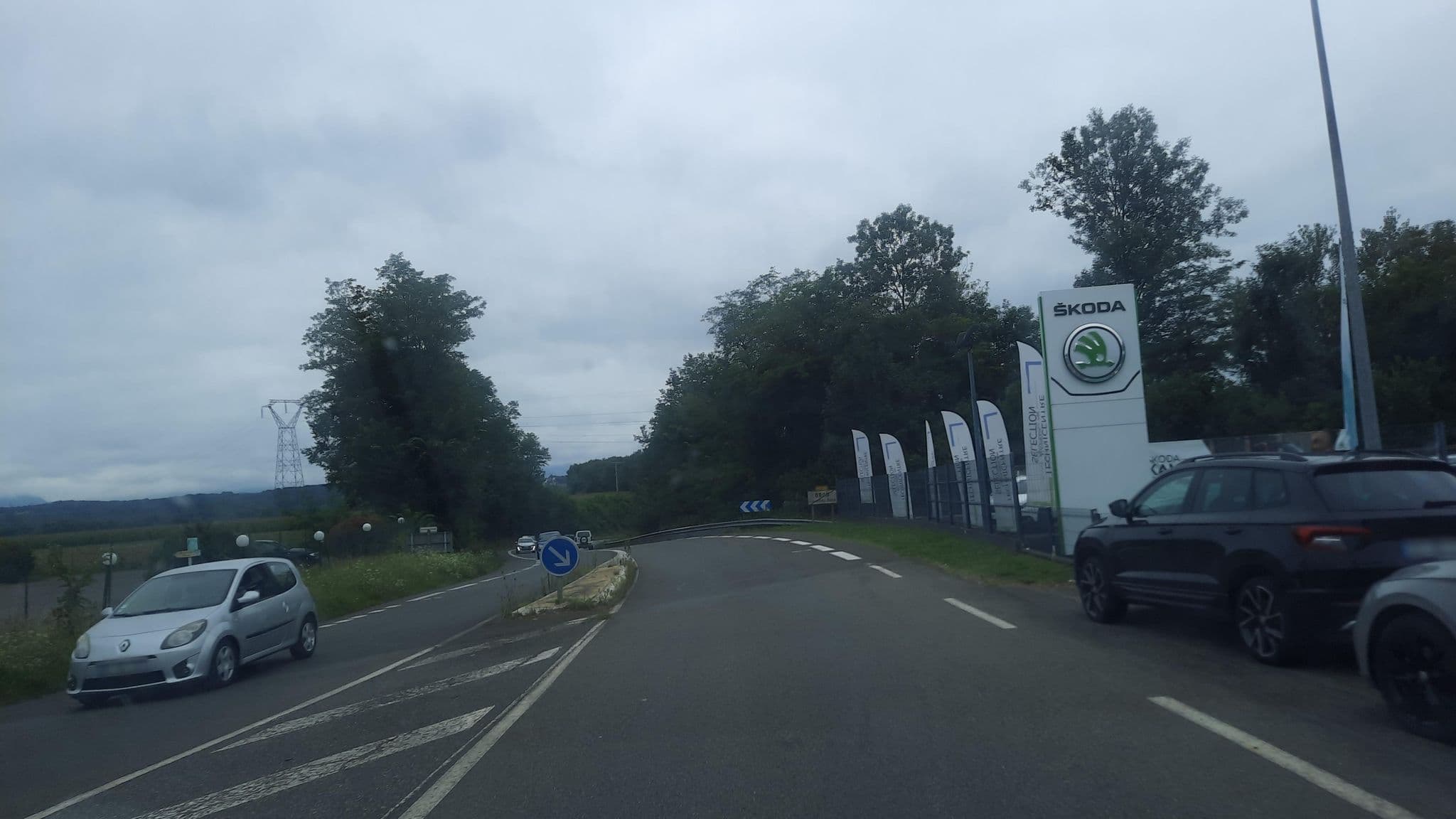 Street view near Hôtels Grils Campanile, Odos — © Shmoulz (CC BY-SA · Mapillary)
