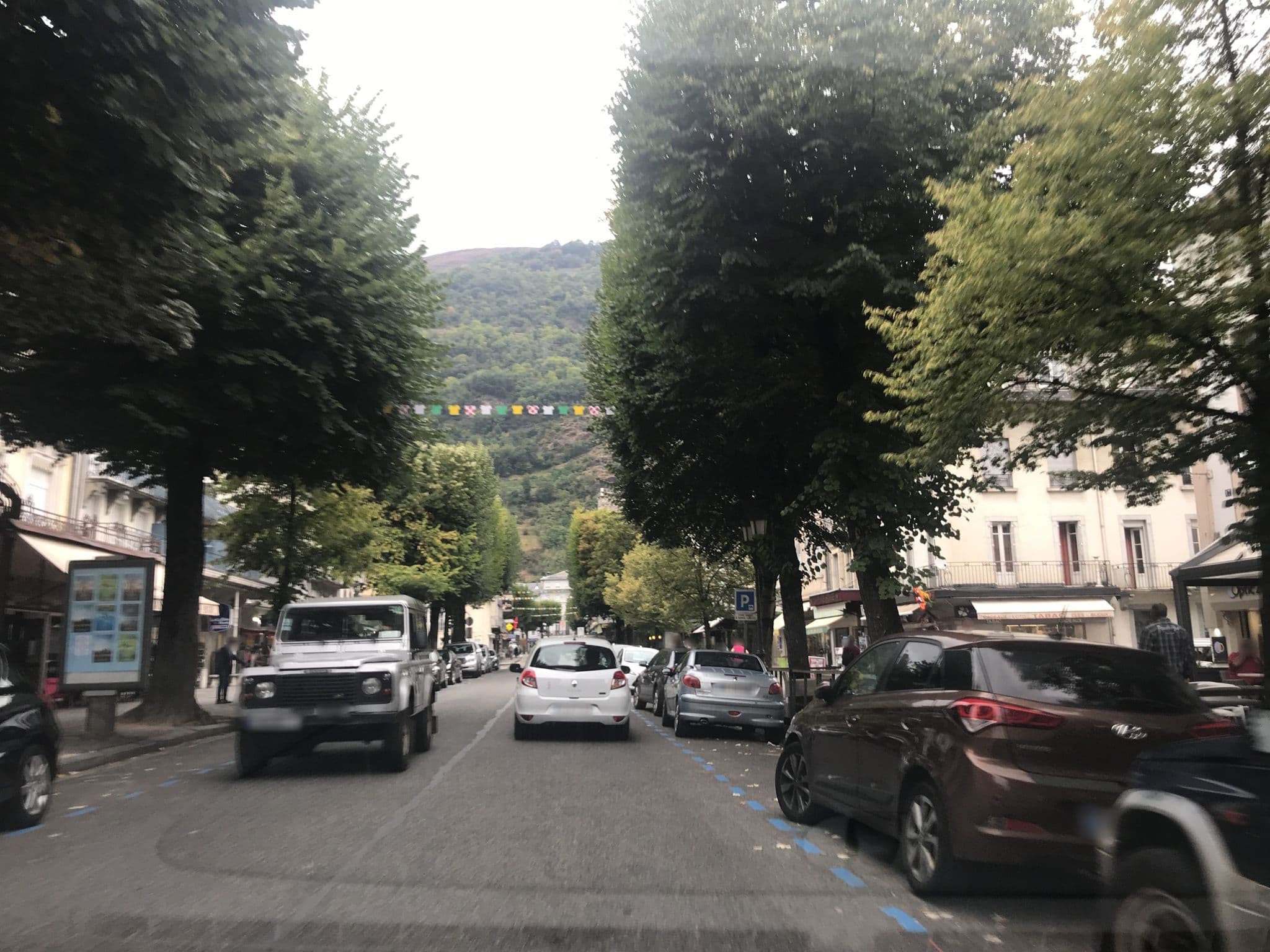 Street view near Studio in Bagnères-De-Luchon, Bagnères-de-Luchon — © pgiraud (CC BY-SA · Mapillary)
