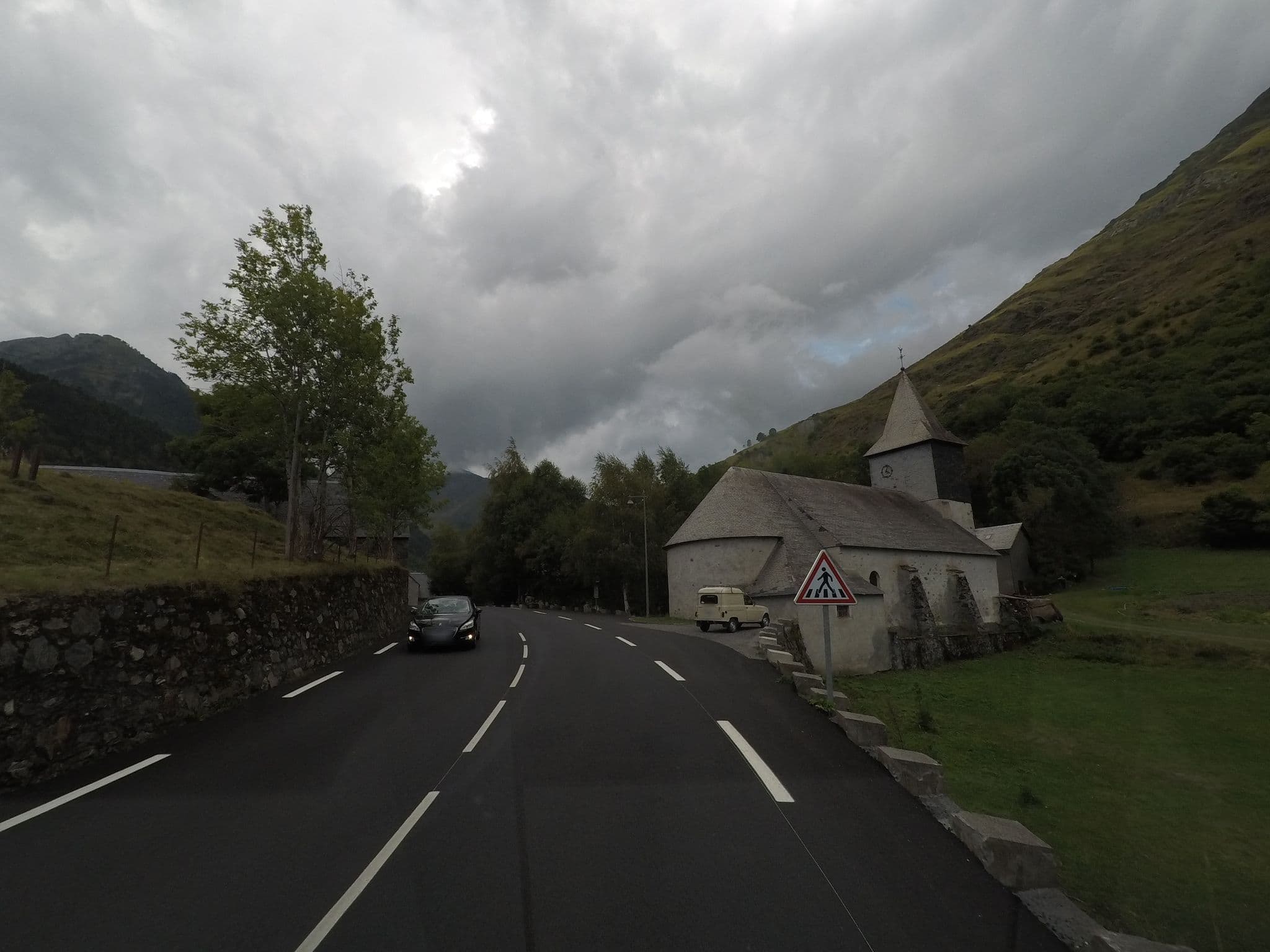 Street view near Valencian Michel, Saint-Lary-Soulan — © yaron (CC BY-SA · Mapillary)