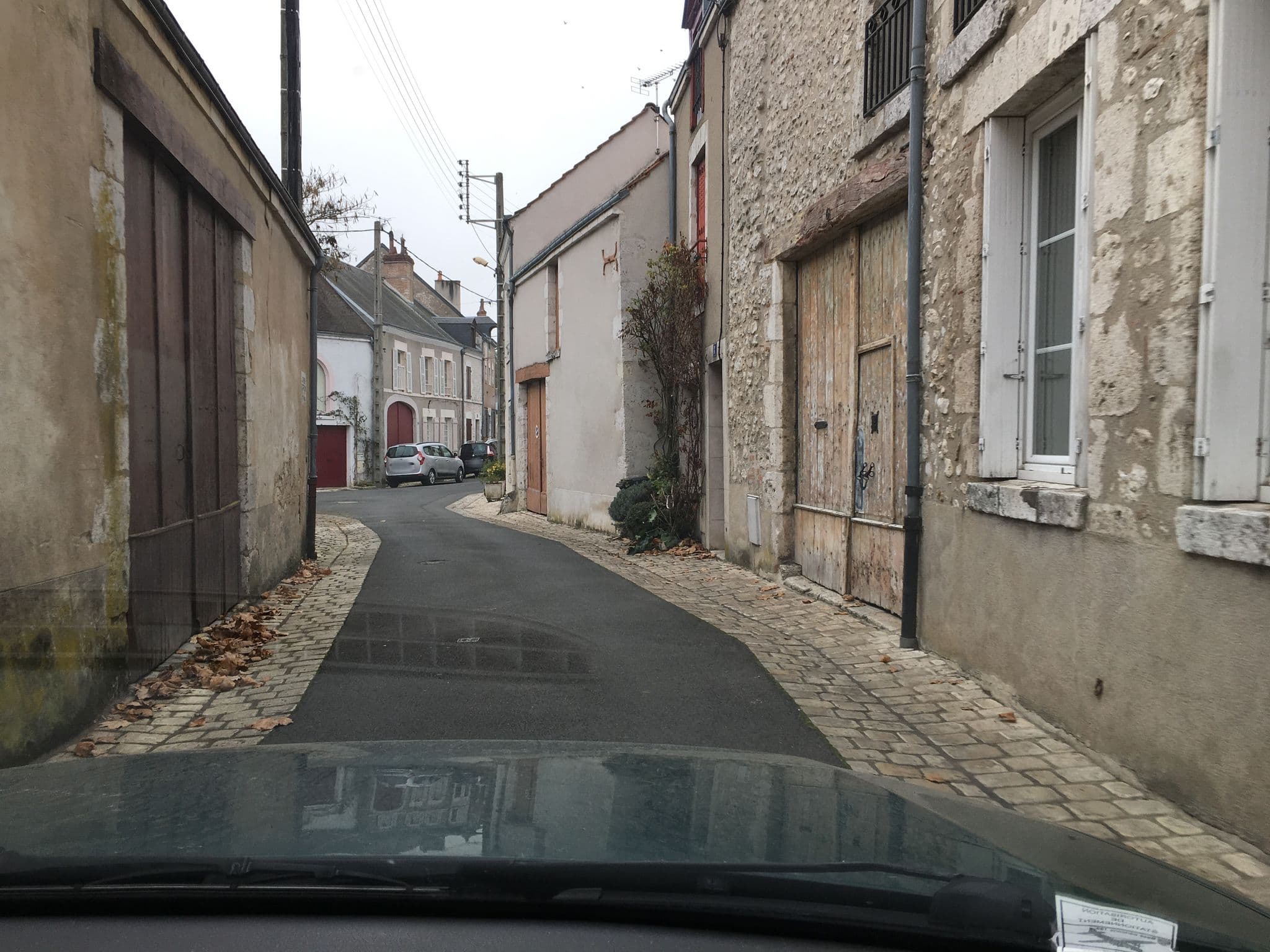 Street view near Gîte du Moulin Rouge, Beaugency — © df45 (CC BY-SA · Mapillary)