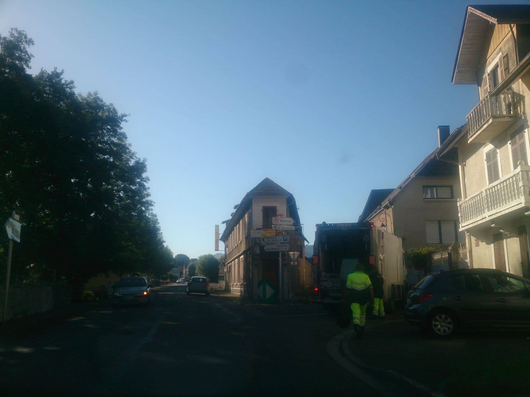 Street view near Watson Richard, Pouzac — © alexcaz (CC BY-SA · Mapillary)