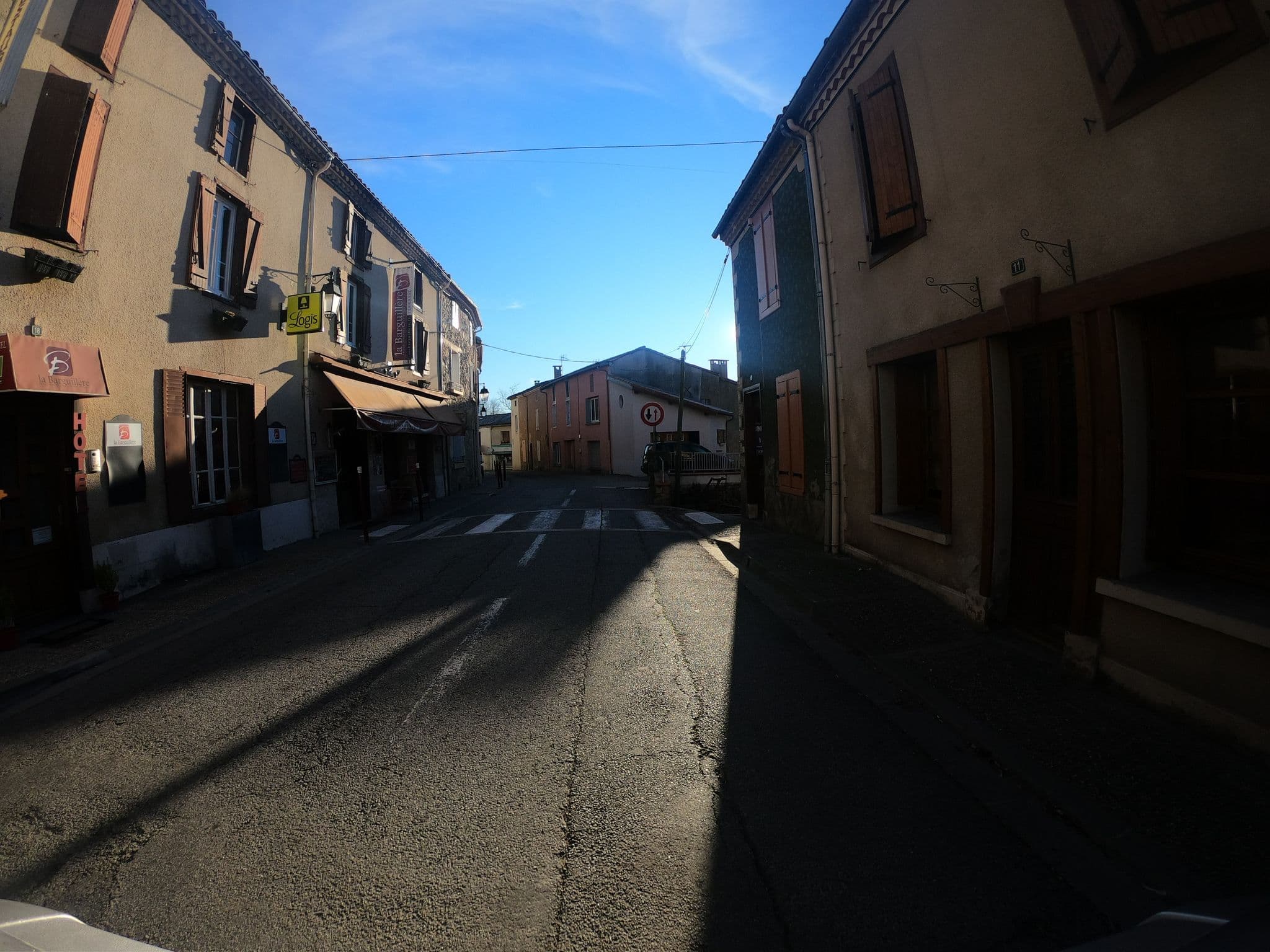 Street view near Logis Auberge la Barguillère, Foix — © joostjakob (CC BY-SA · Mapillary)
