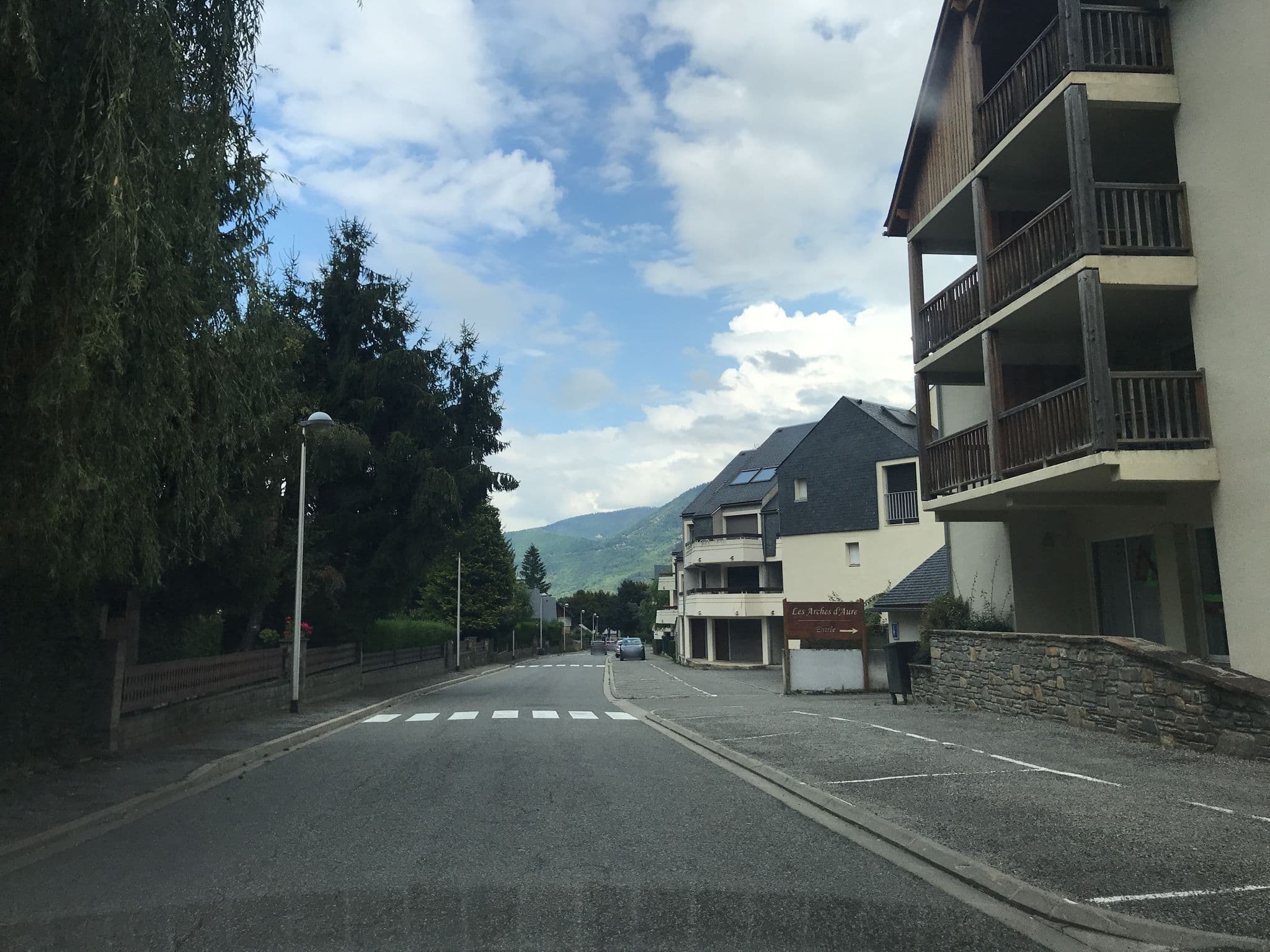 Street view near Hôtel et Résidence les Arches, Saint-Lary-Soulan — © pgiraud (CC BY-SA · Mapillary)