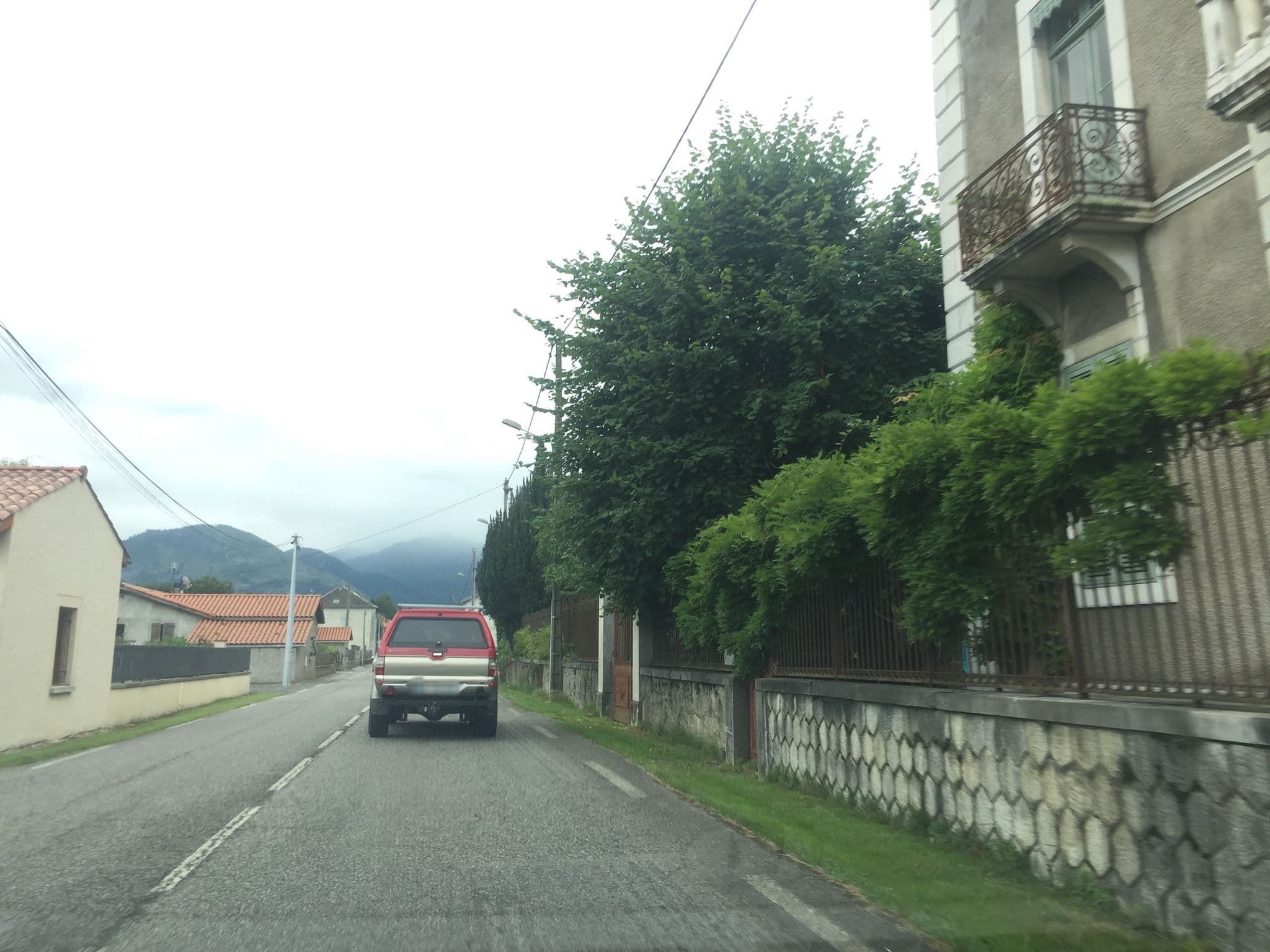 Street view near Chateau de la Lanette, Gourdan-Polignan — © pgiraud (CC BY-SA · Mapillary)