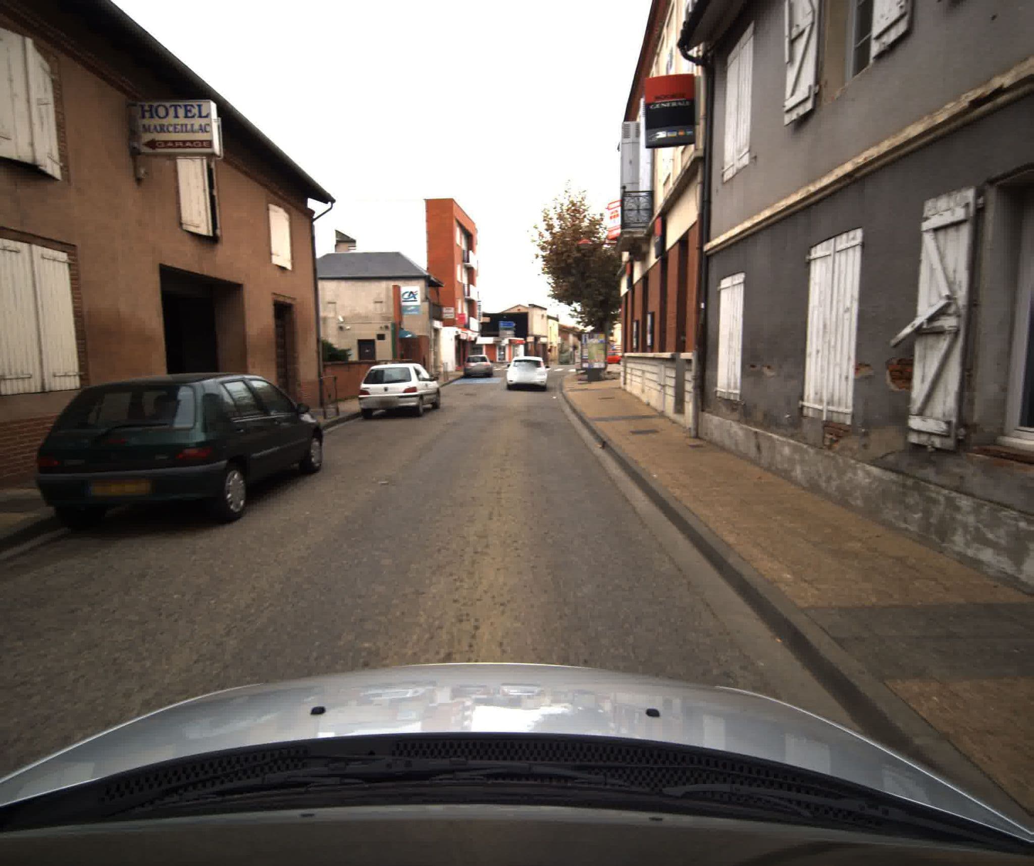 Street view near hotel Marseillac, Castelsarrasin — © sogefi (CC BY-SA · Mapillary)