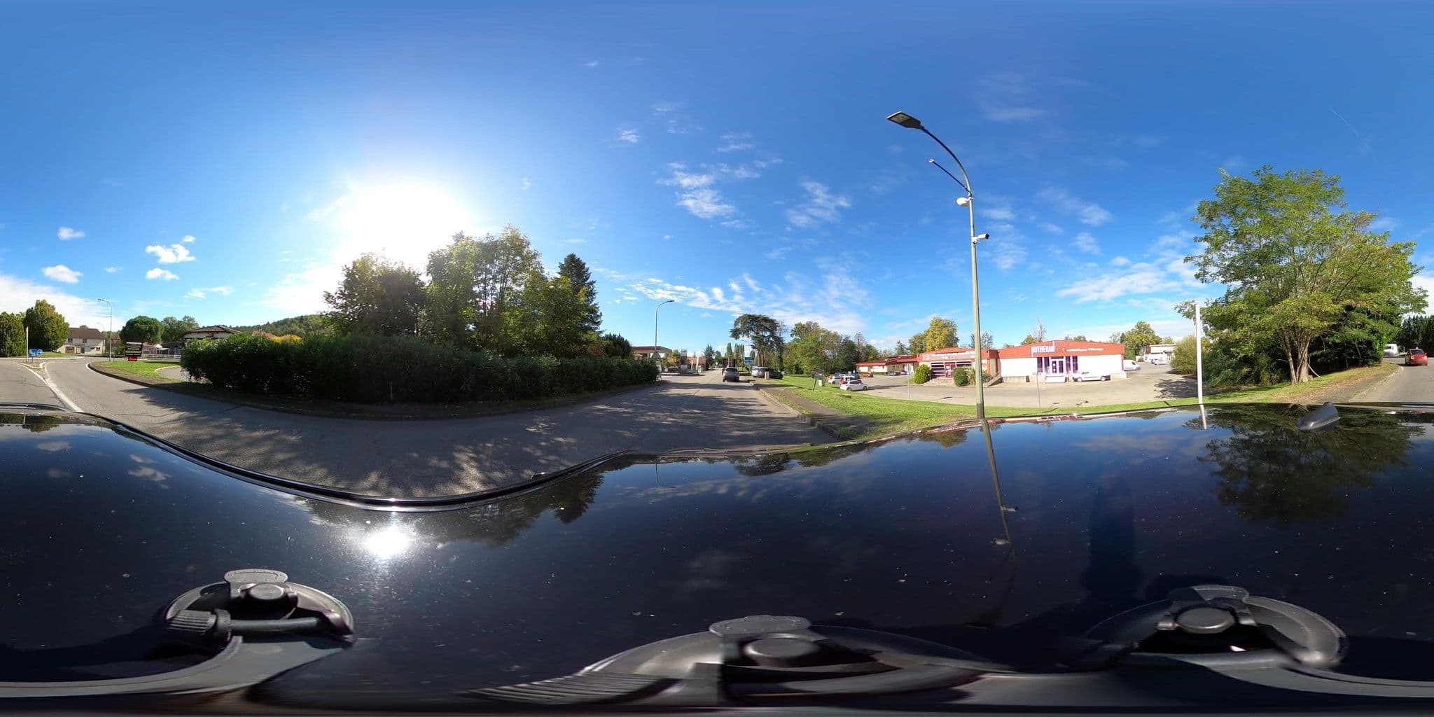 Street view near Les Dessez, Mirande — © tumblecow (CC BY-SA · Mapillary)