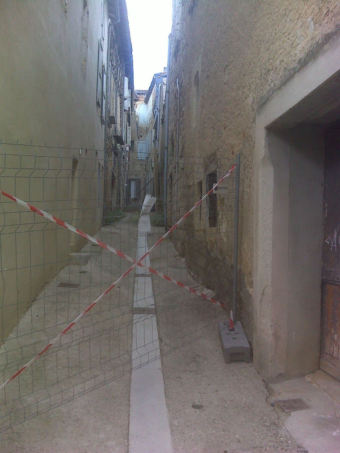 Street view near Randot Didier et Brigitte, Lectoure — © bernardvoyageur (CC BY-SA · Mapillary)