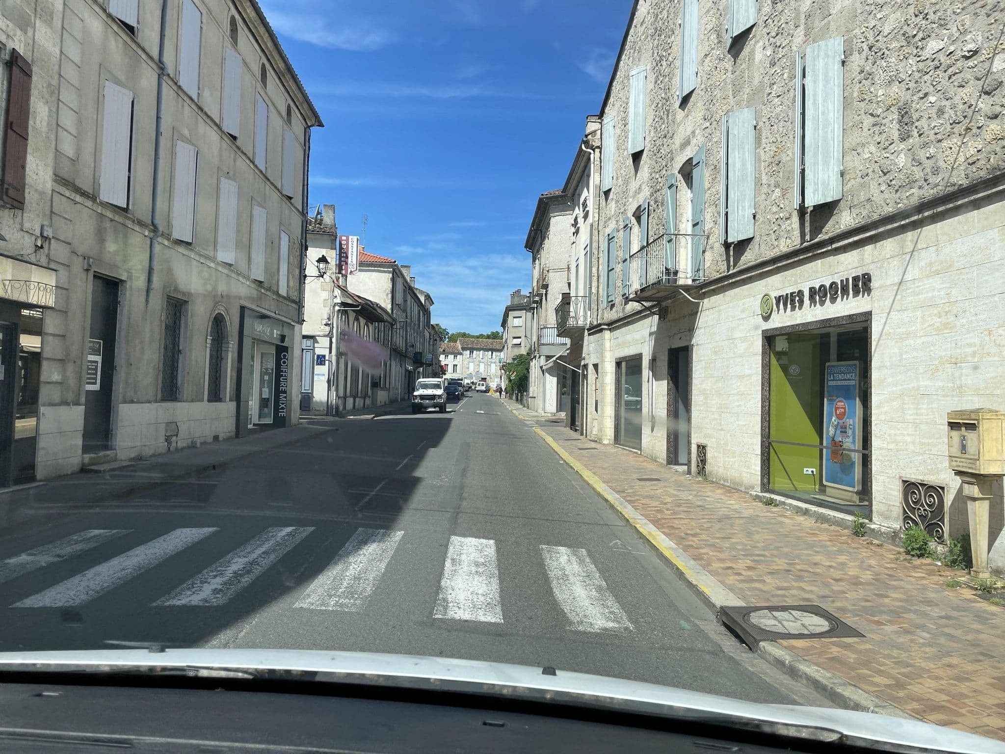 Street view near Selectour - Atlas Voyages France, Nérac — © ugz (CC BY-SA · Mapillary)