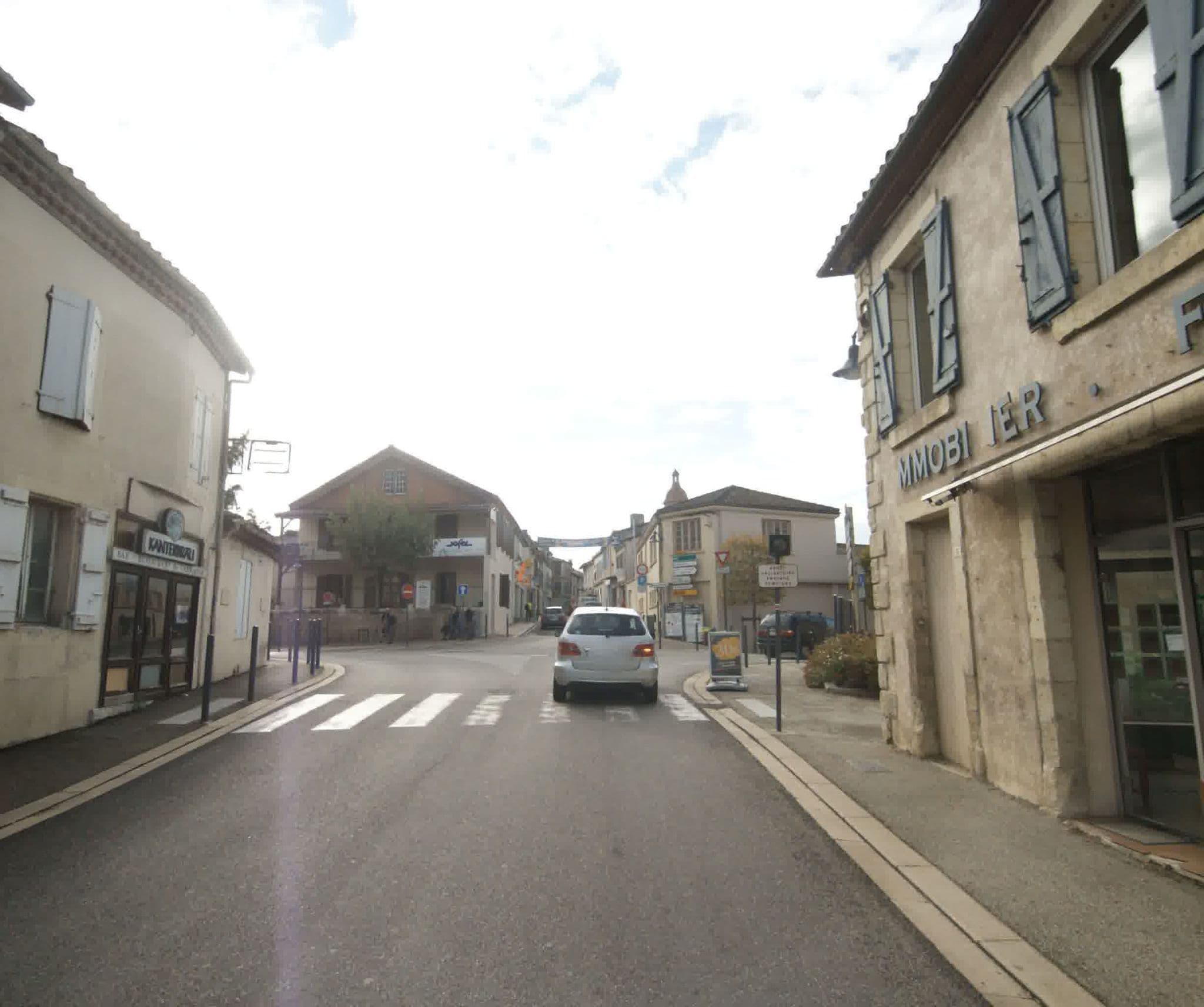 Street view near Hôtel Restaurant de l'Armagnac, Eauze — © sogefi (CC BY-SA · Mapillary)