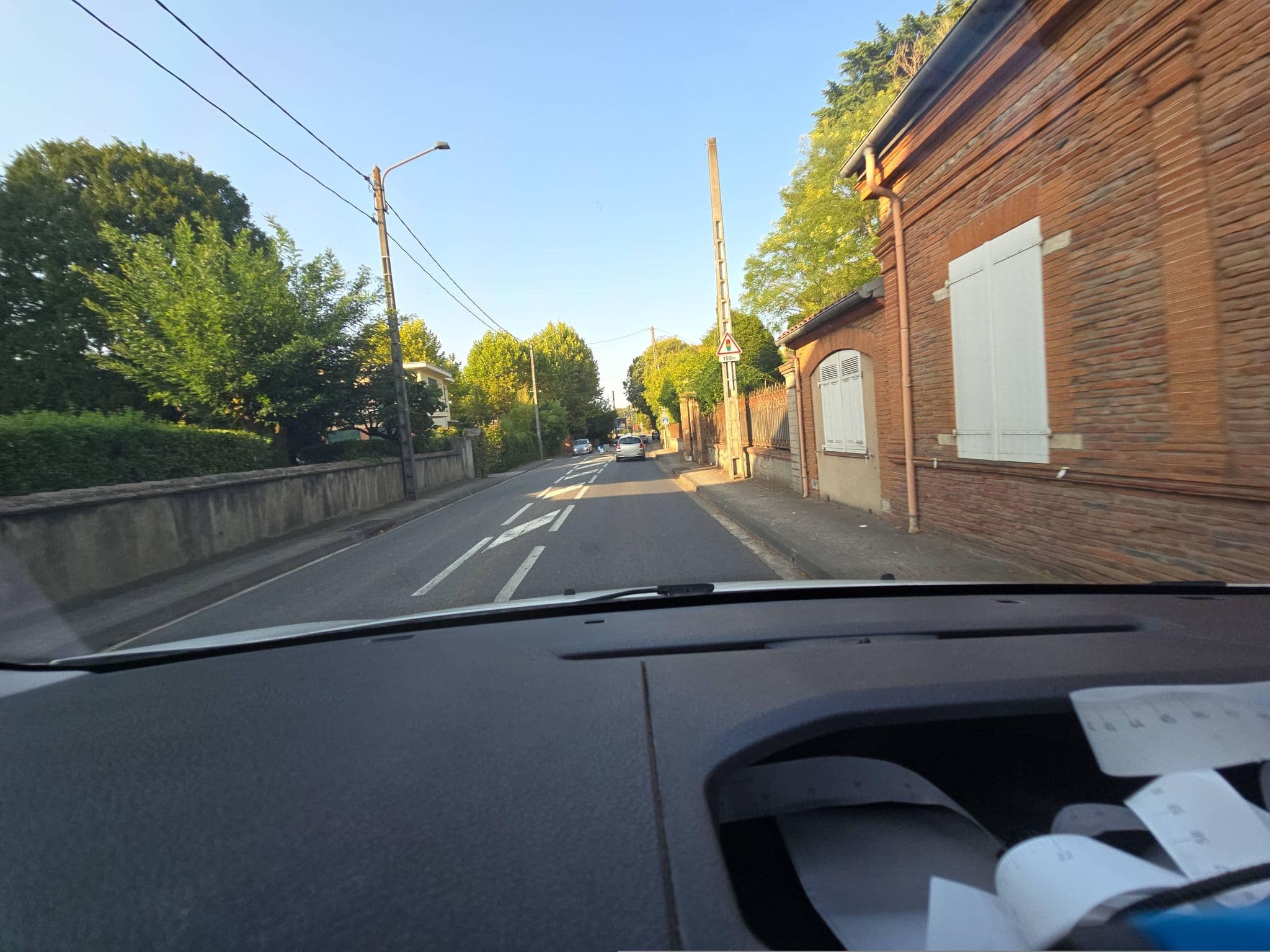 Street view near La Maison, Cugnaux — © Tlse-vins31 (CC BY-SA · Mapillary)