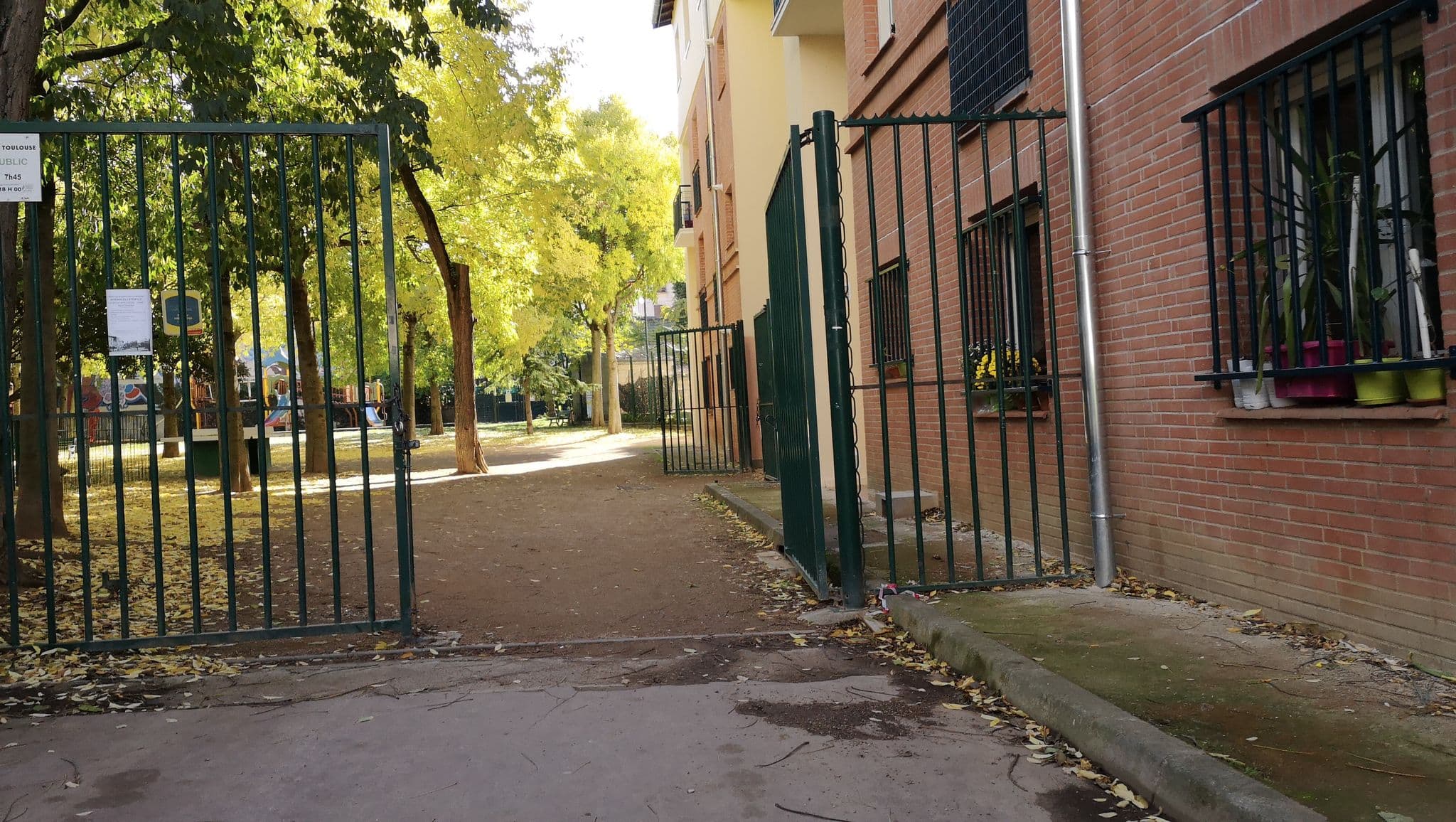 Street view near Appartement Université-Capitole, Toulouse — © bdoin (CC BY-SA · Mapillary)