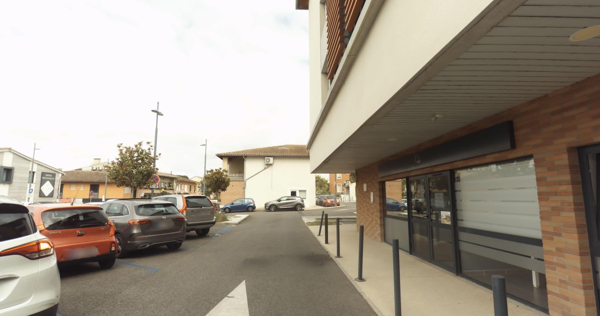 Street view near Le Quarré Hôtel Bistrot, Bruguières — © sogefi (CC BY-SA · Mapillary)