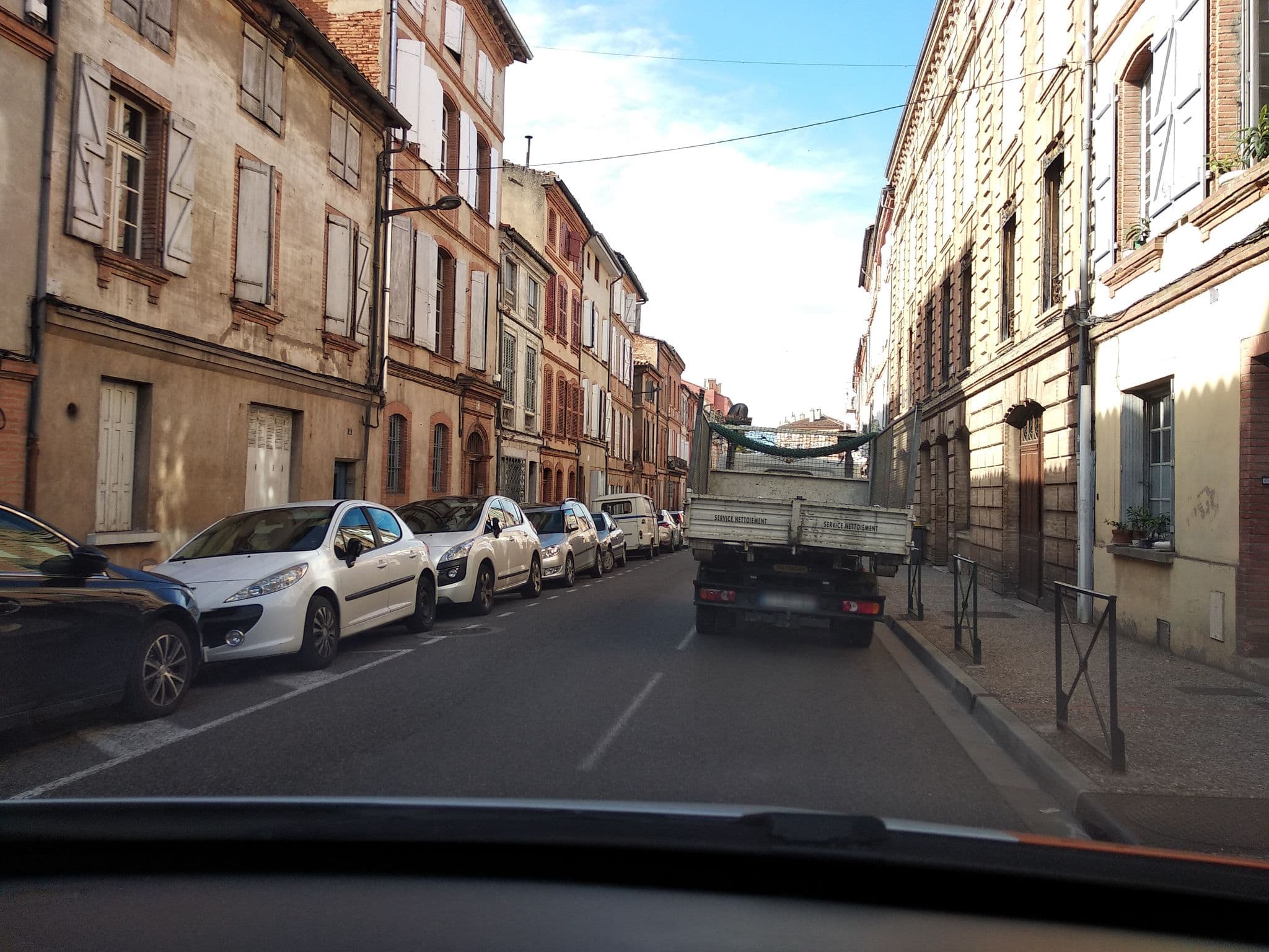 Street view near 46FM Montauban Guesthouse, Montauban — © jonathan_sidgwick (CC BY-SA · Mapillary)
