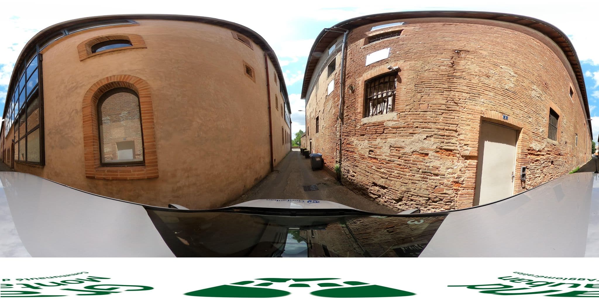 Street view near Abbaye des Capucins Spa & Resort, BW Premier Collection, Montauban — © sigmontauban (CC BY-SA · Mapillary)
