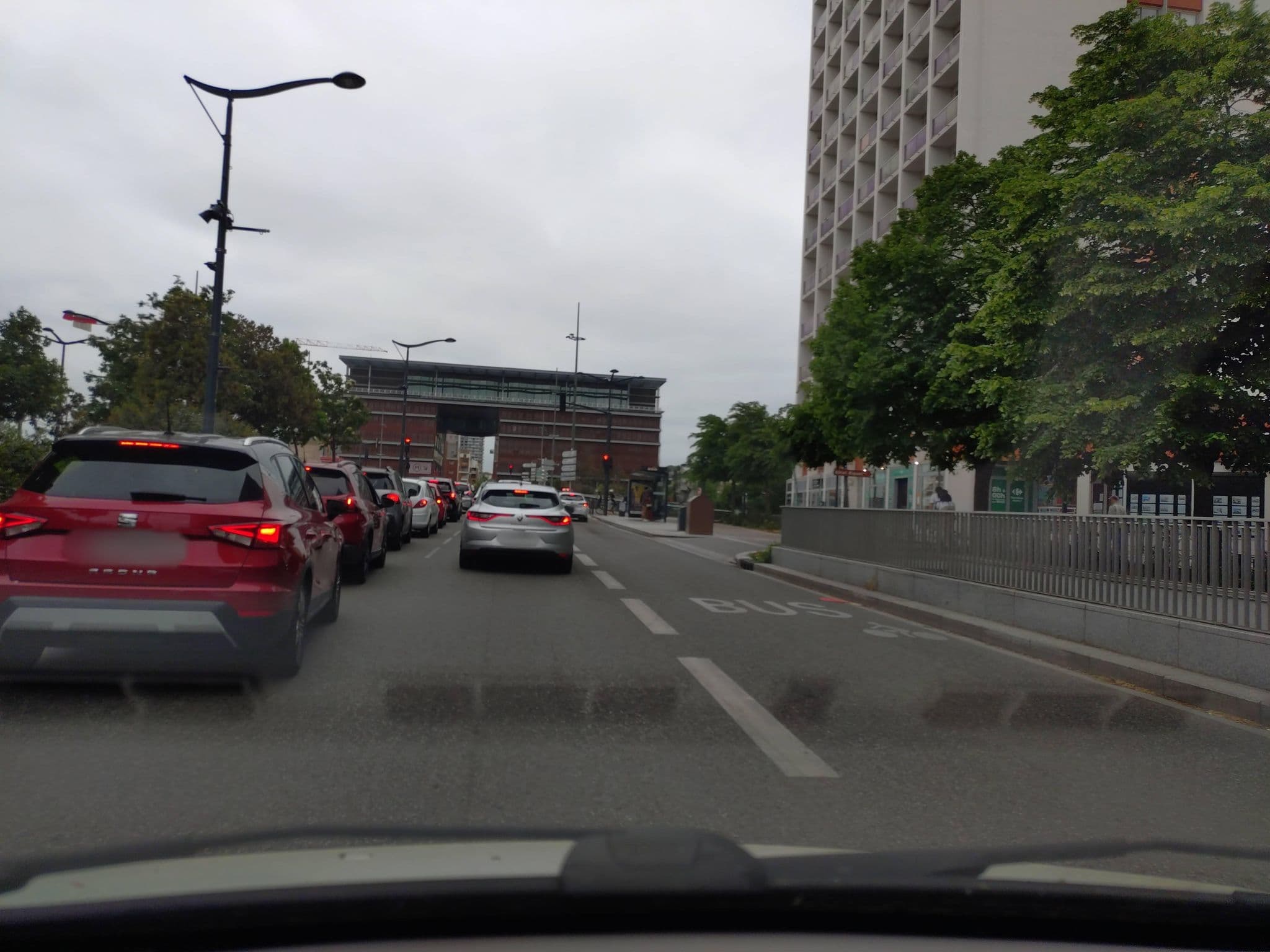 Street view near Pullman Toulouse Centre Ramblas, Toulouse — © yeelel (CC BY-SA · Mapillary)