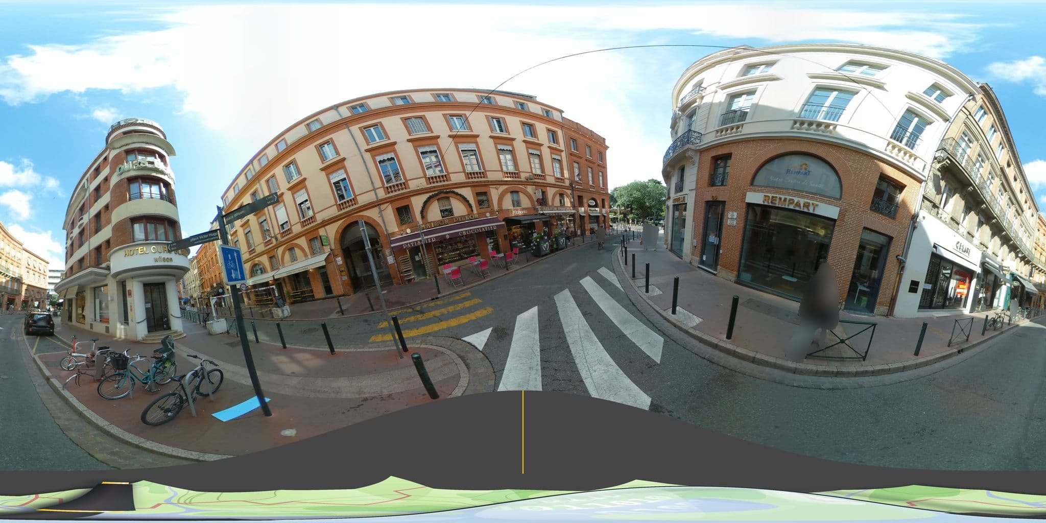 Street view near Club Hotelier Toulousain, Toulouse — © tyndare (CC BY-SA · Mapillary)
