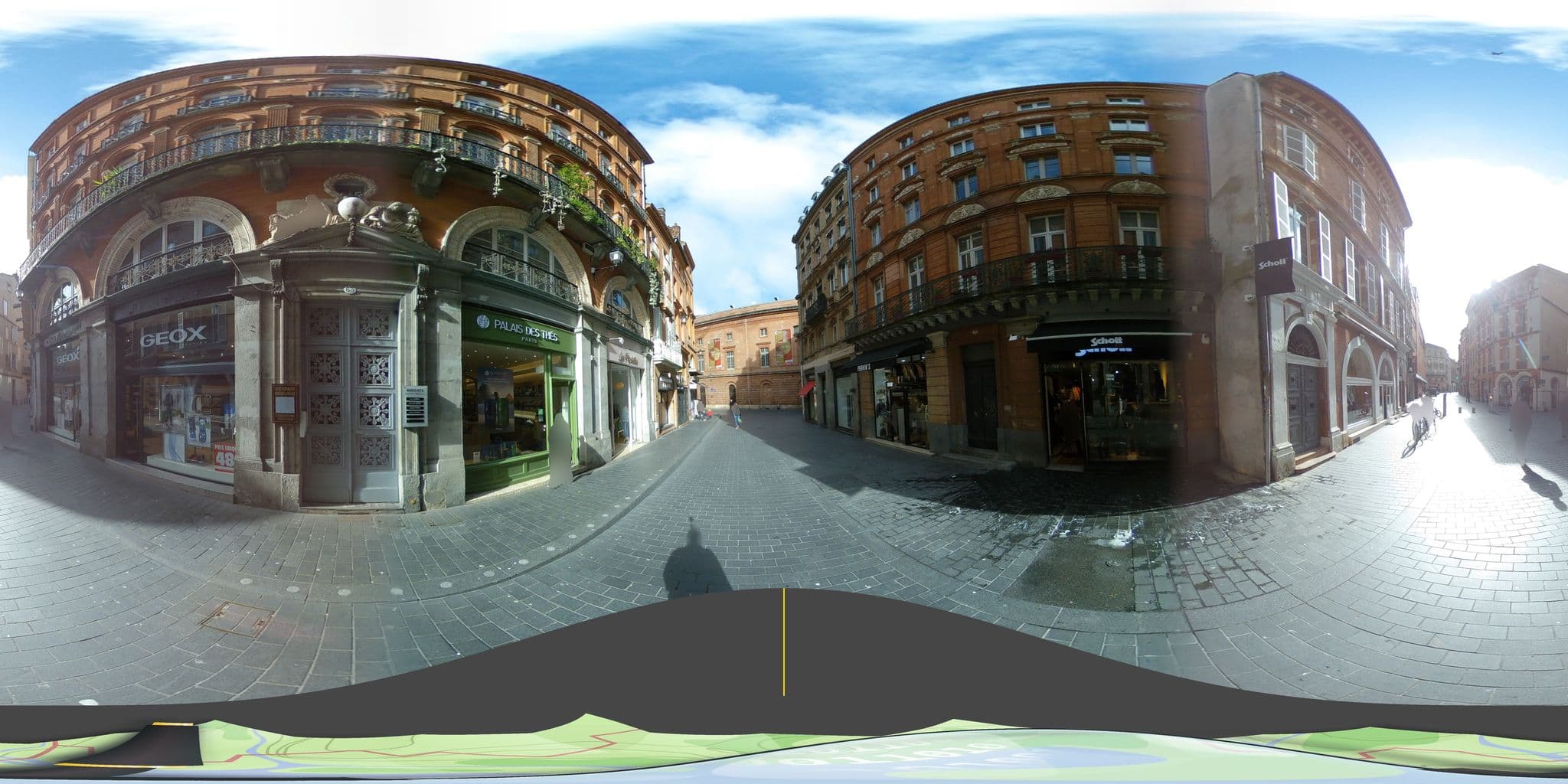 Street view near So Sweet Capitole, Toulouse — © tyndare (CC BY-SA · Mapillary)