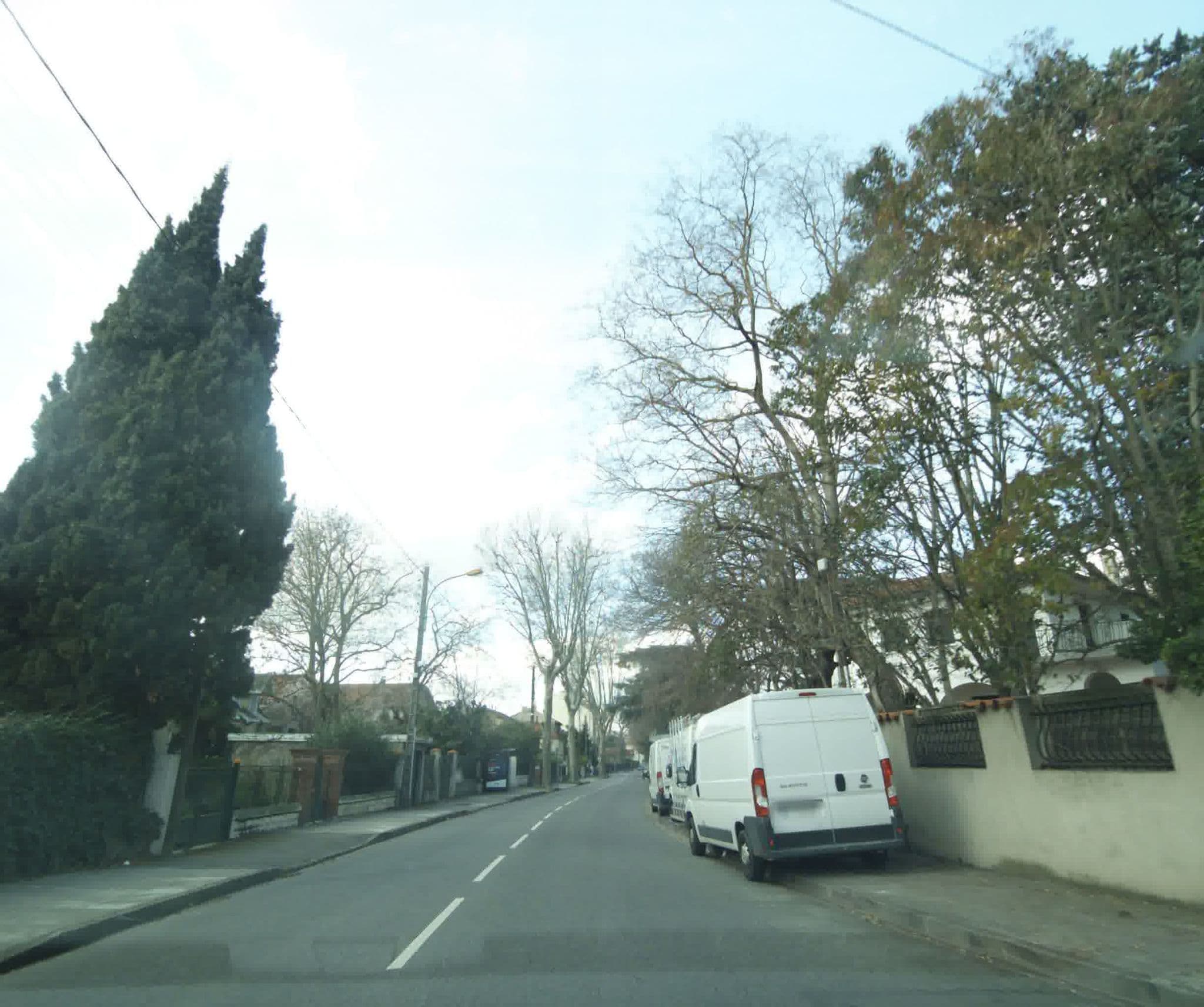 Street view near Les Esquirols, Toulouse — © sogefi (CC BY-SA · Mapillary)