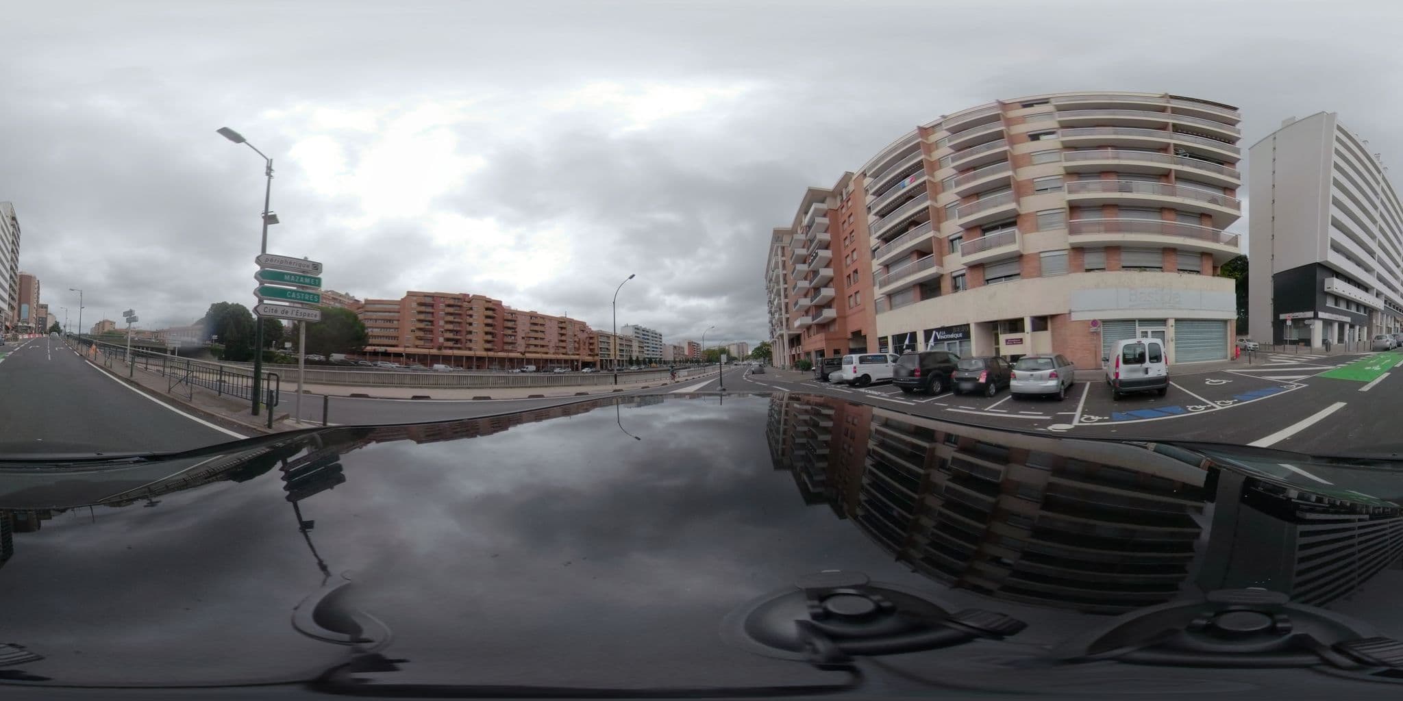 Street view near Sousoum Hôtel, Toulouse — © sogefi (CC BY-SA · Mapillary)