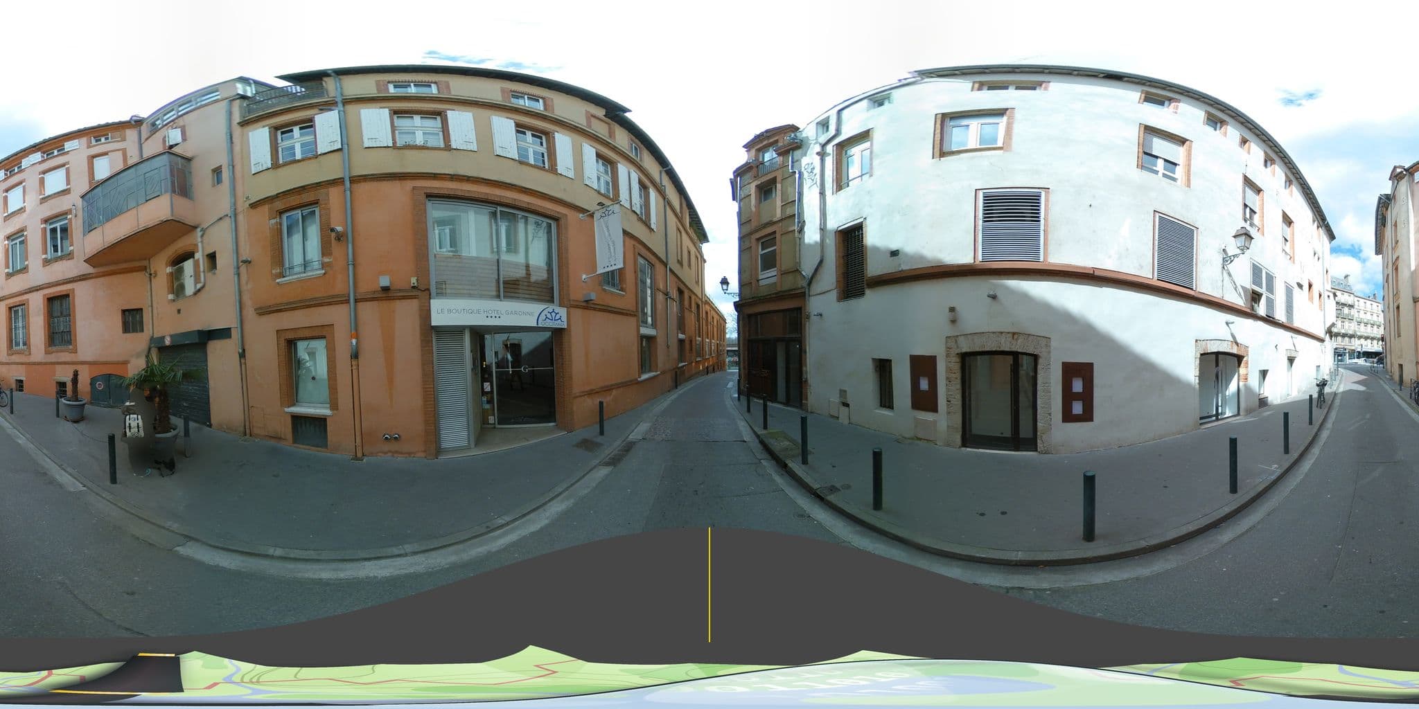 Street view near Hôtel Garonne, Toulouse — © tyndare (CC BY-SA · Mapillary)