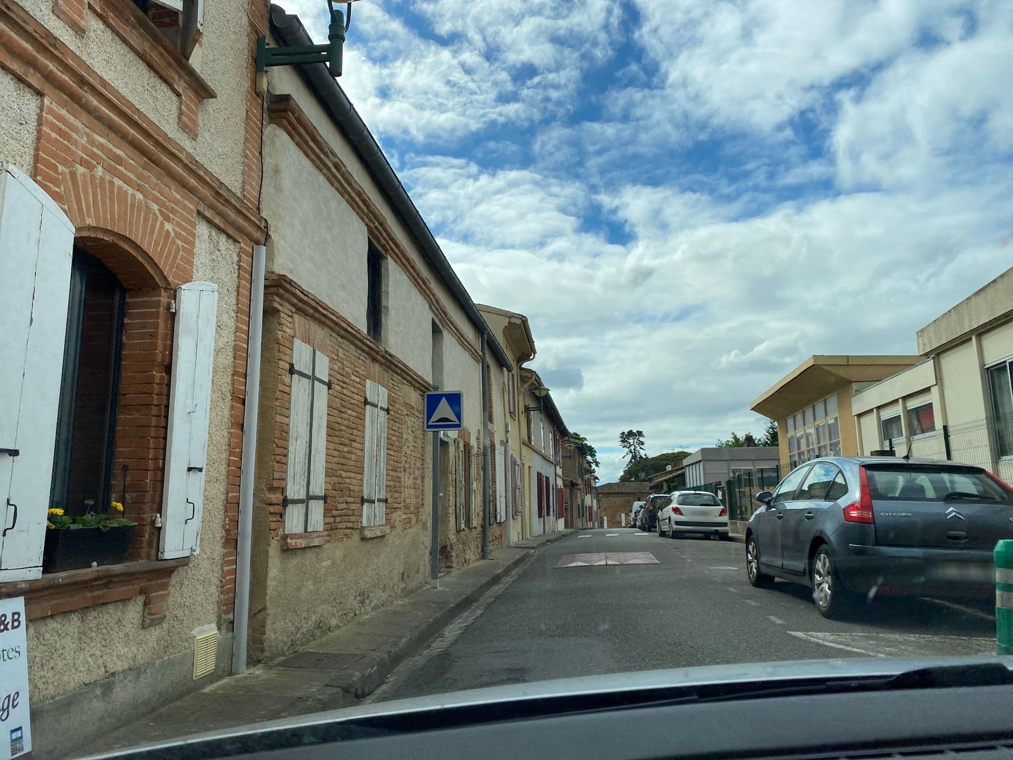 Street view near Maison le Village, Villenouvelle — © lobn (CC BY-SA · Mapillary)